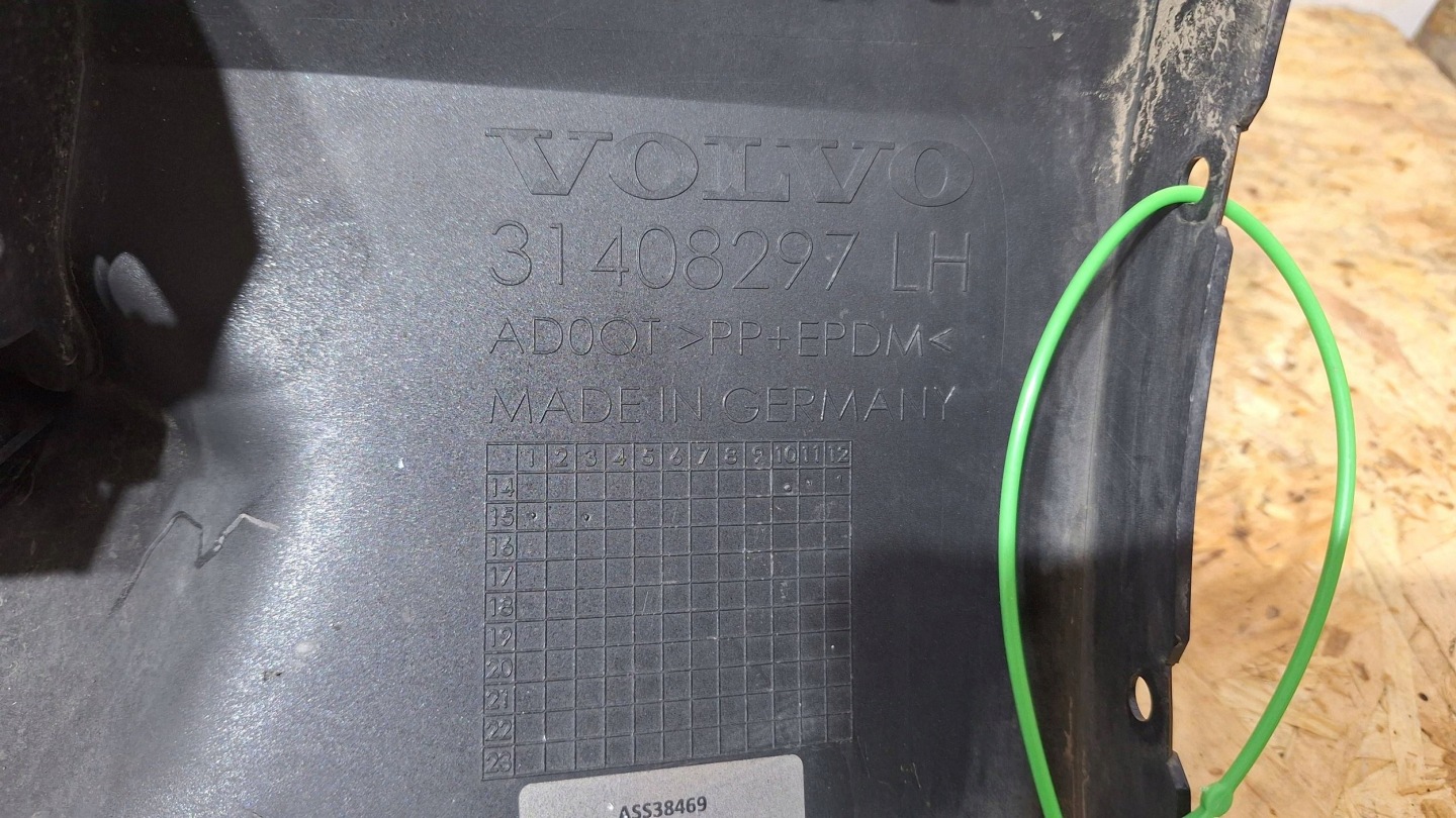 cap threshold moulding threshold left LED STOPIEN VOLVO XC90 II 14- 31408297