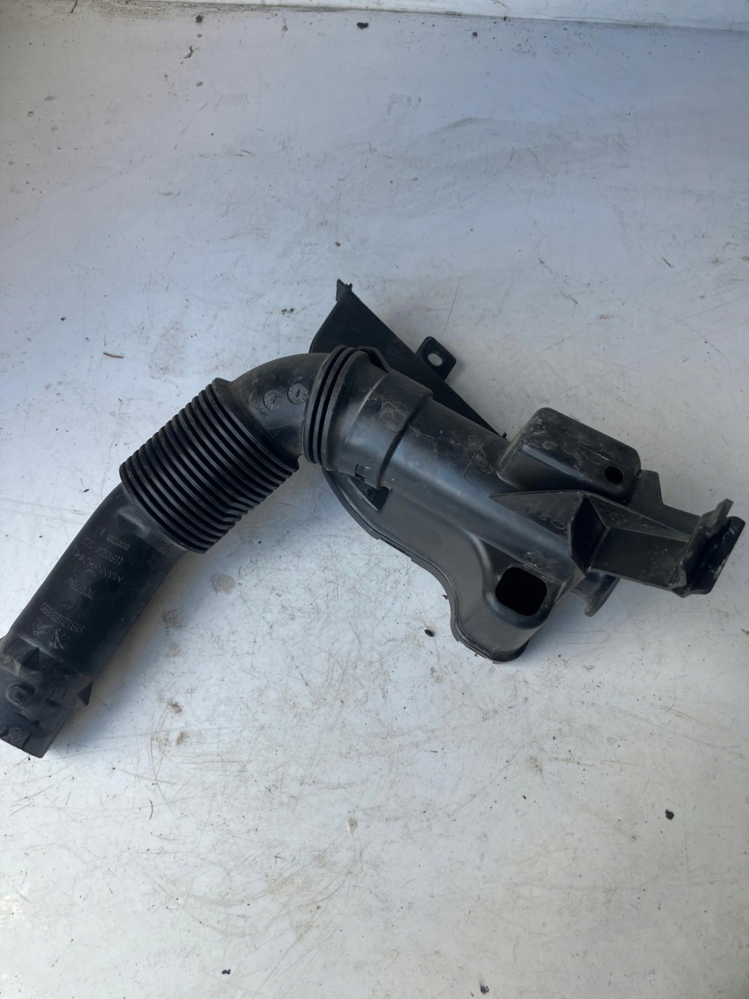 REZONATOR luft CITROEN C4 CACTUS LIFT 9682647680