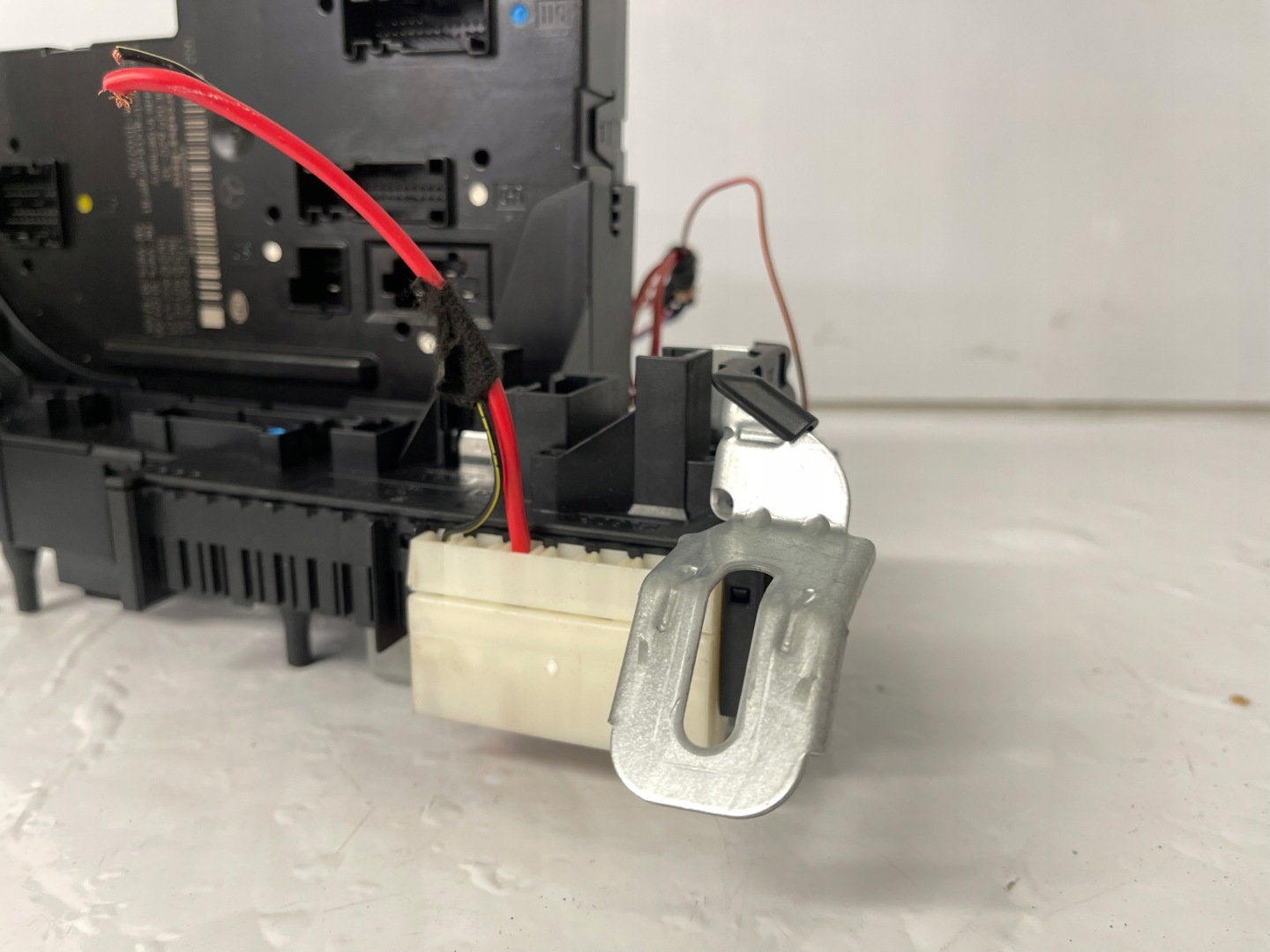 MERCEDES W212 Module SAM Module fusibles 2129005201