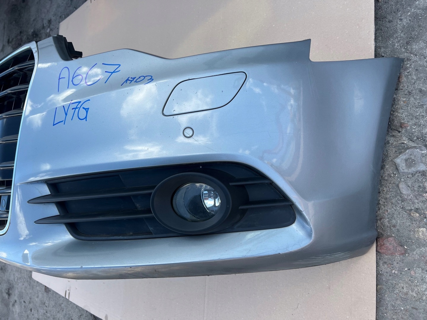 AUDI A6 C7 LY7G front bumper 4 PDC grill front grille complete