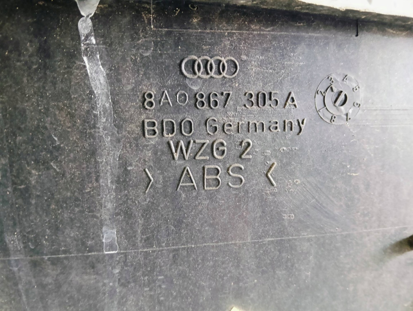 oldal kárpit ajtó bal hátsó Audi 80 B4 2.0 8V 8A0867305A