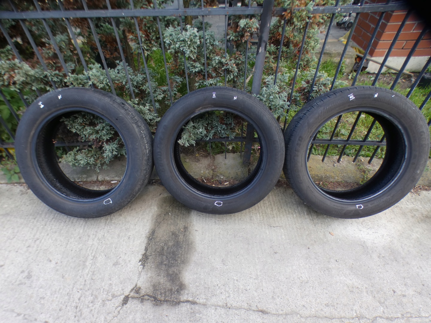 gomma letnia Goodyear EfficientGrip Performance 195/60R18 96 H Traversa