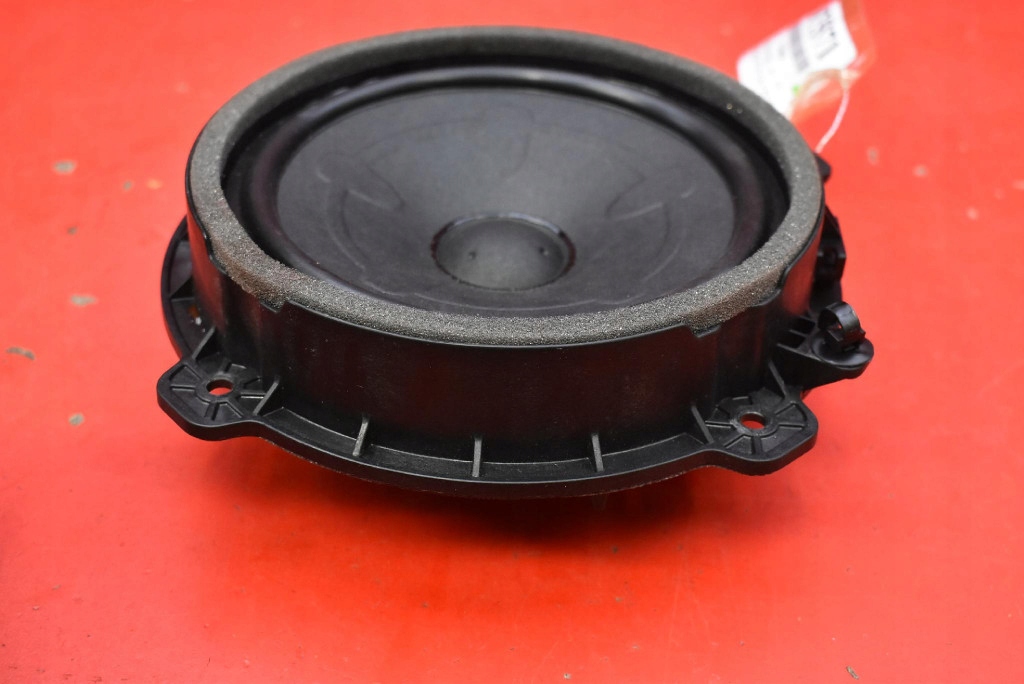 speaker right rear part 96330-R2000 KIA SPORTAGE 5 V 21-25