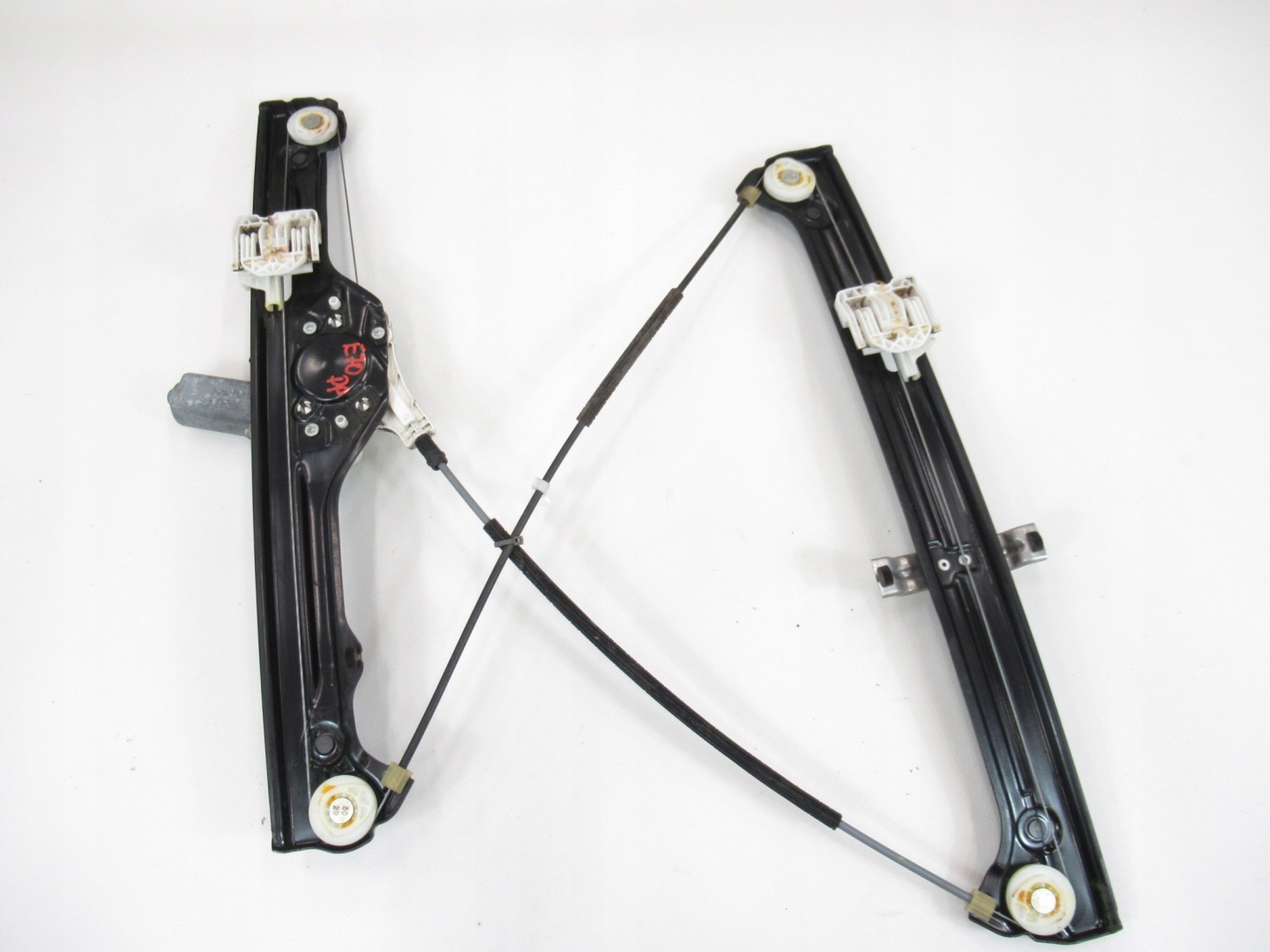 window regulator BMW e70 X5 right front of the passenger