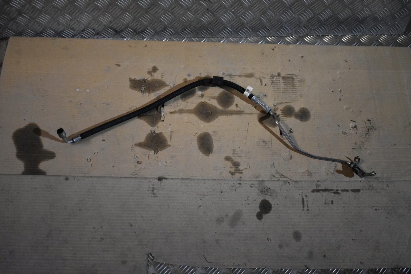 IDEALNY FUEL LINE BMW 1