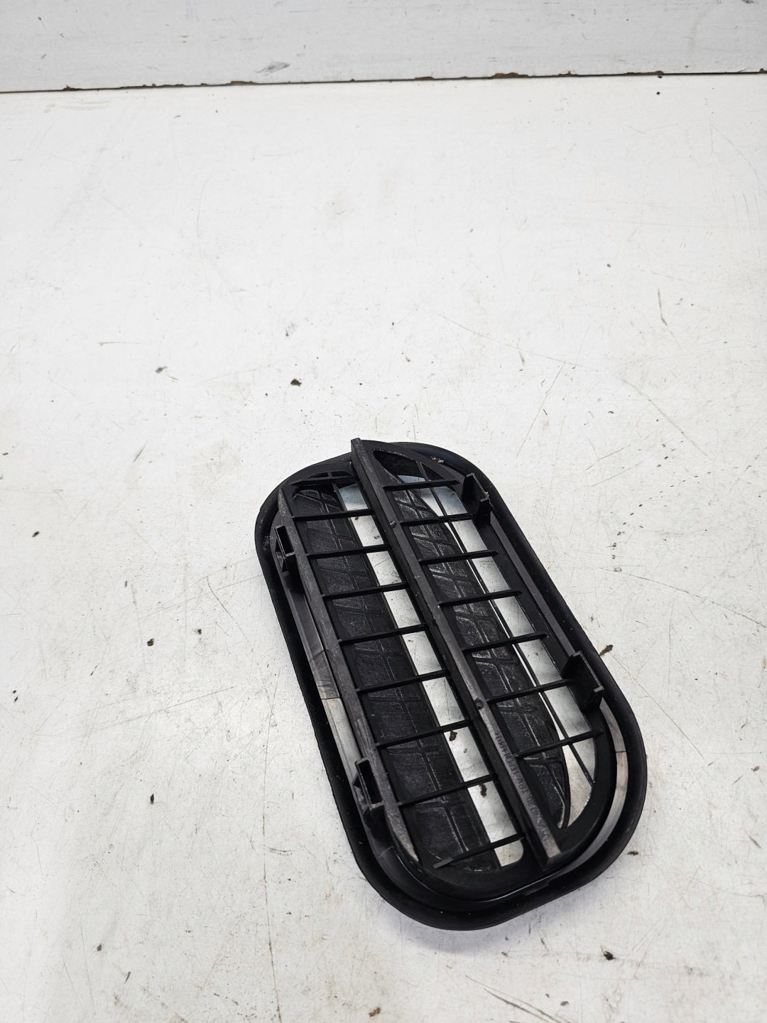 Lüftungsgitter luft heck AUDI A1 8X A4 B9 Q5 FY 6R0819465B