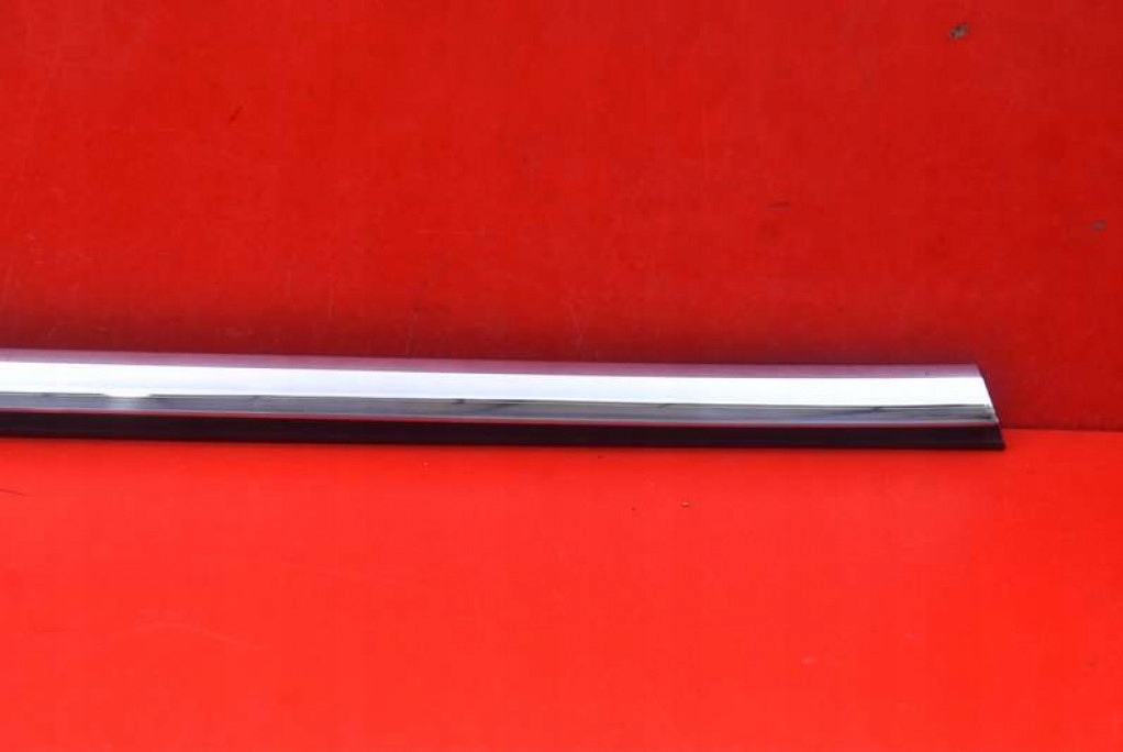 moulding door right front PMNG TESLA MODEL S LIFT 16-21