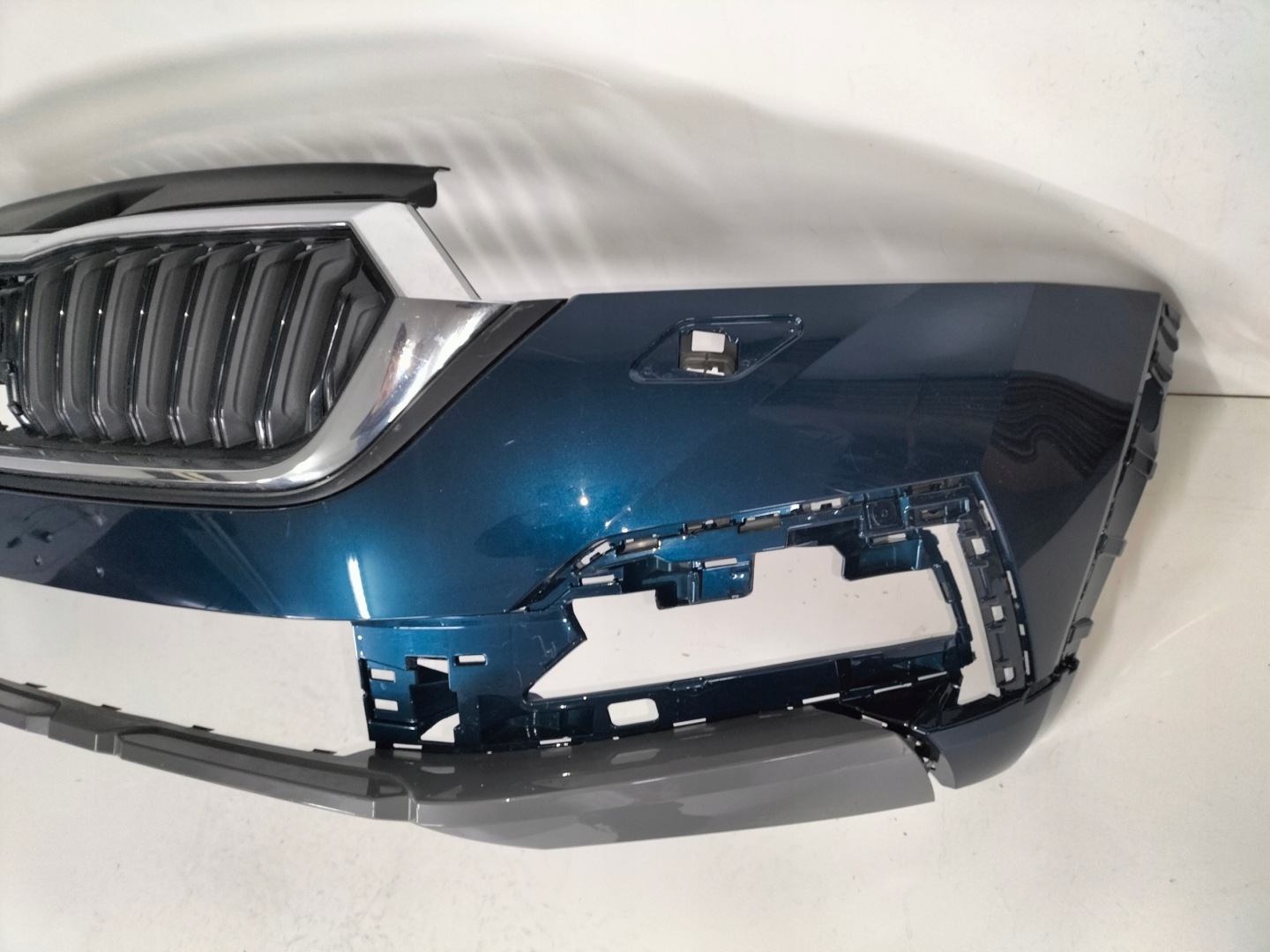 Frontstoßstange vorne SKODA OCTAVIA 4 IV 19- SCOUT