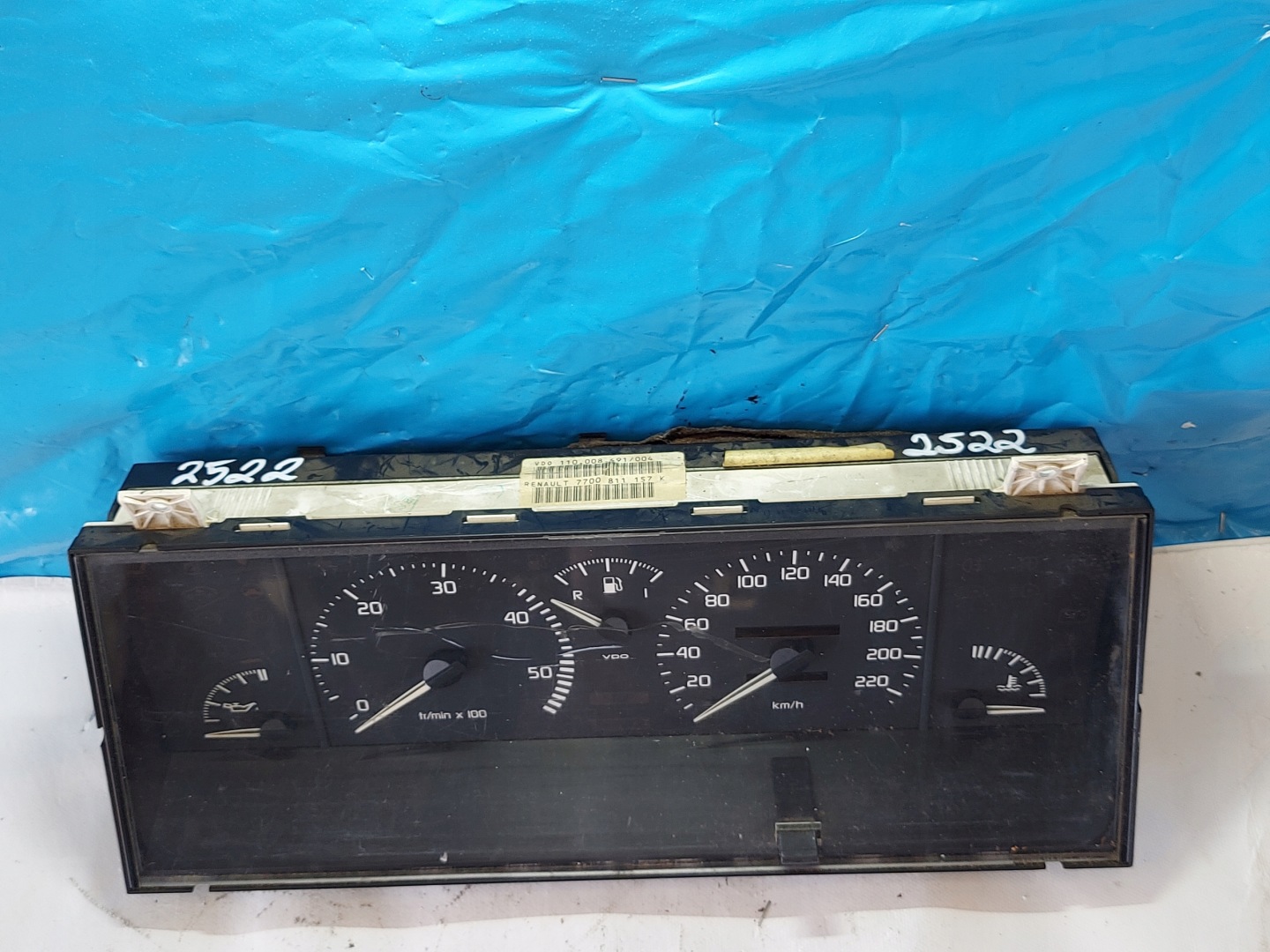 dials clock RENAULT SAFRANE 2.1 DTI 7700811157K