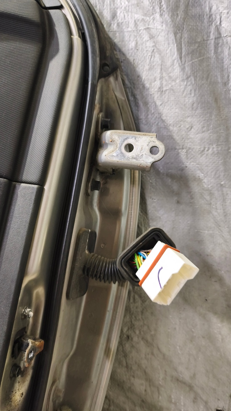 door left front KIA CREED 2009r K: A3