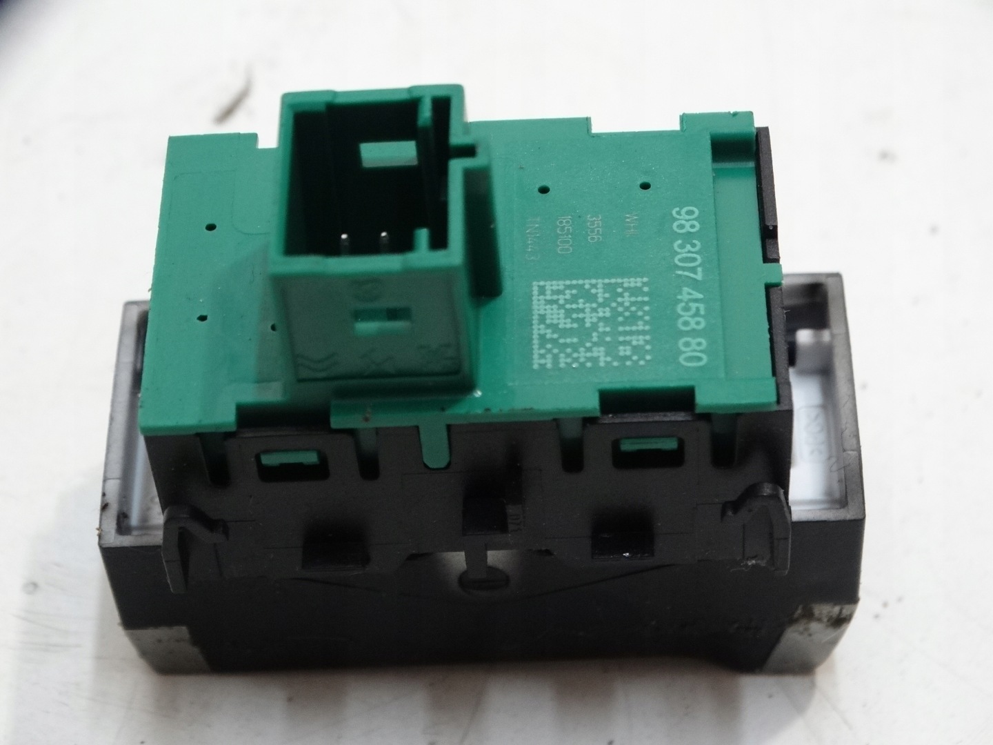 button switch DRIVE MODE CITROEN C4 III 20R.- 9830745880