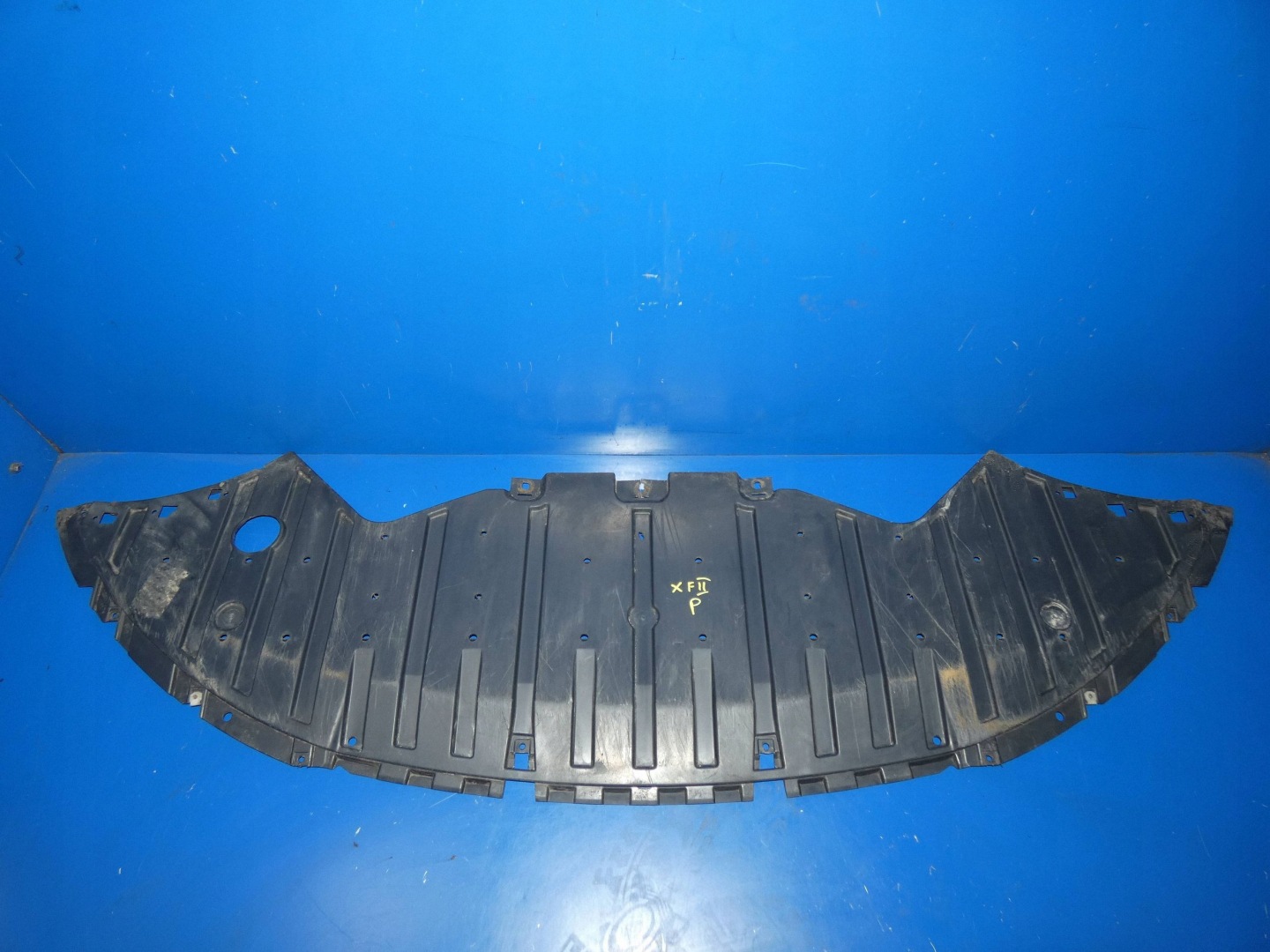 JAGUAR XF II X260 cover lower below bumper radiator front