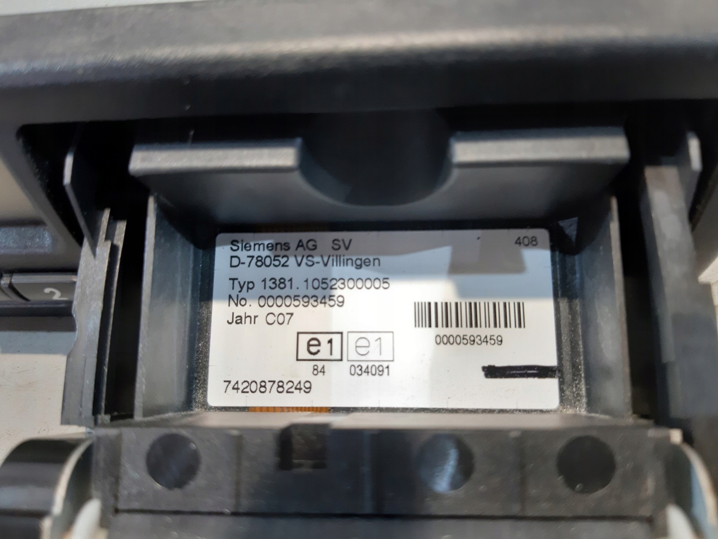 TACHOGRAF TACHO SIEMENS VDO D-78052
