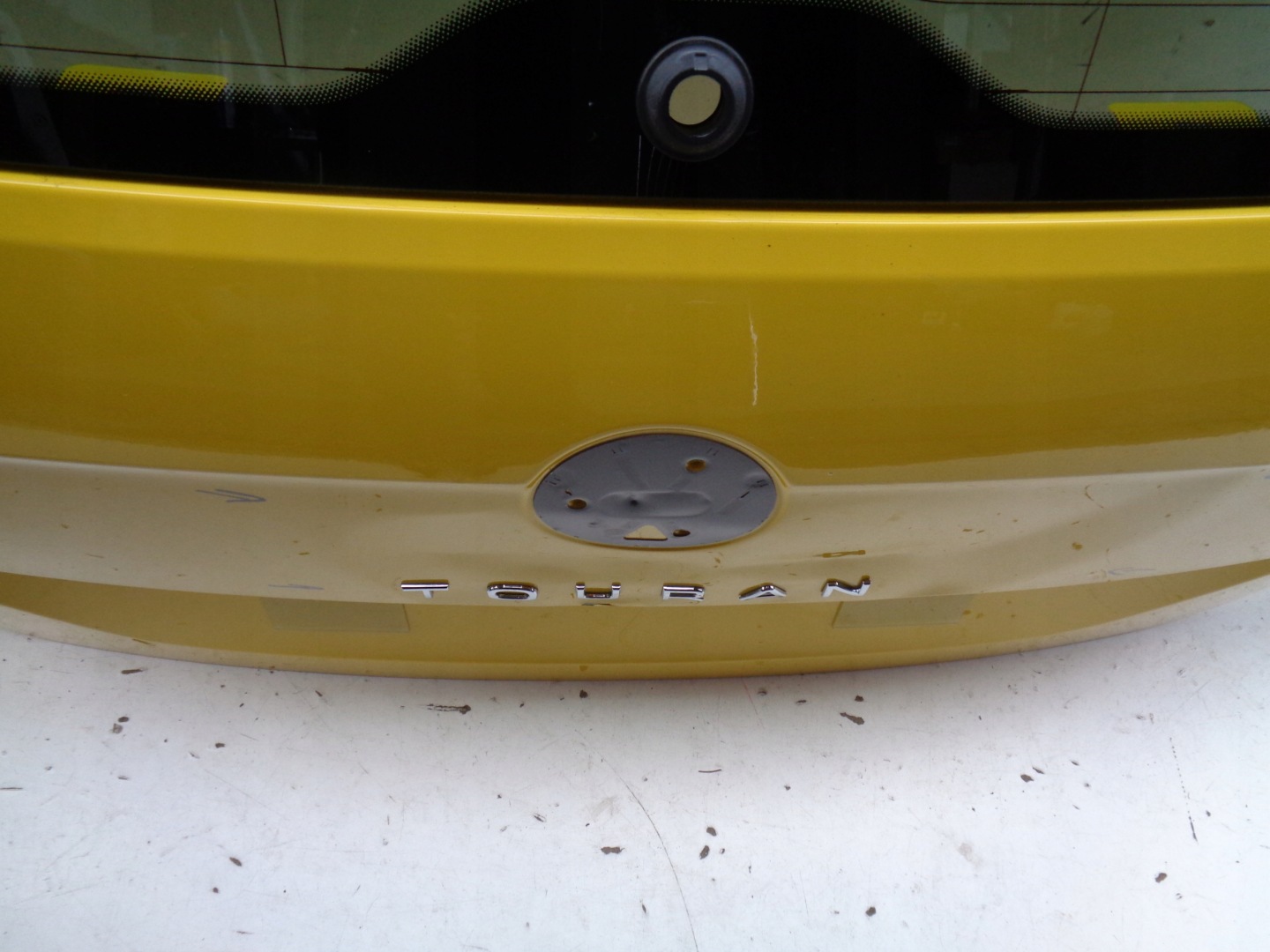 boot doors VW TOURAN 5TA 16- window NR 39481