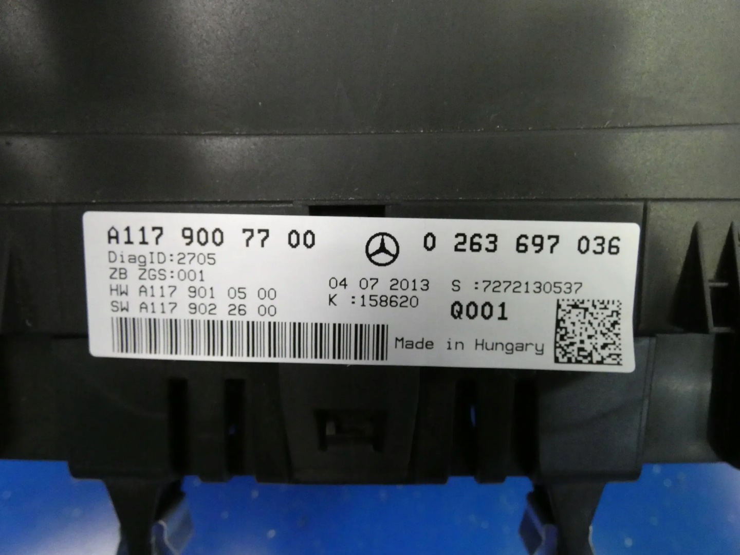 MERCEDES CLA W117 dials dials WERSJA ANGIELSKA