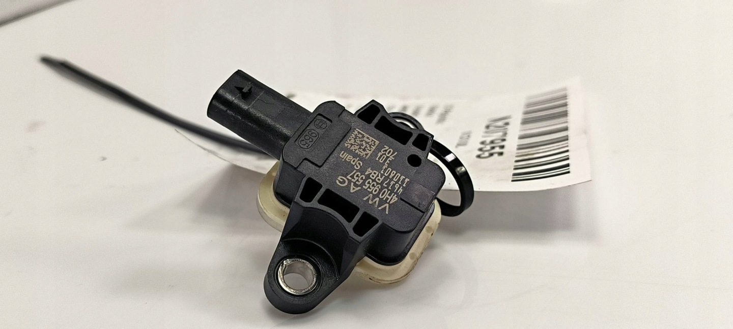 impact sensor 4H0955557 AUDI A6 C7