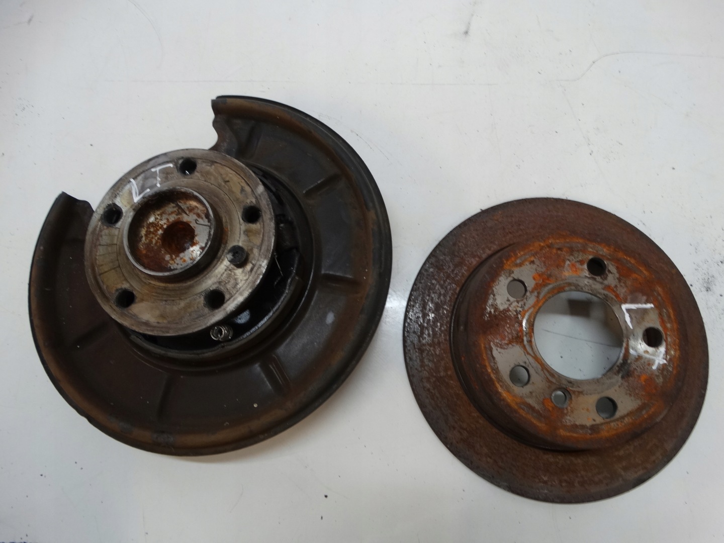 swing left rear part MERCEDES W169 A180 CDI
