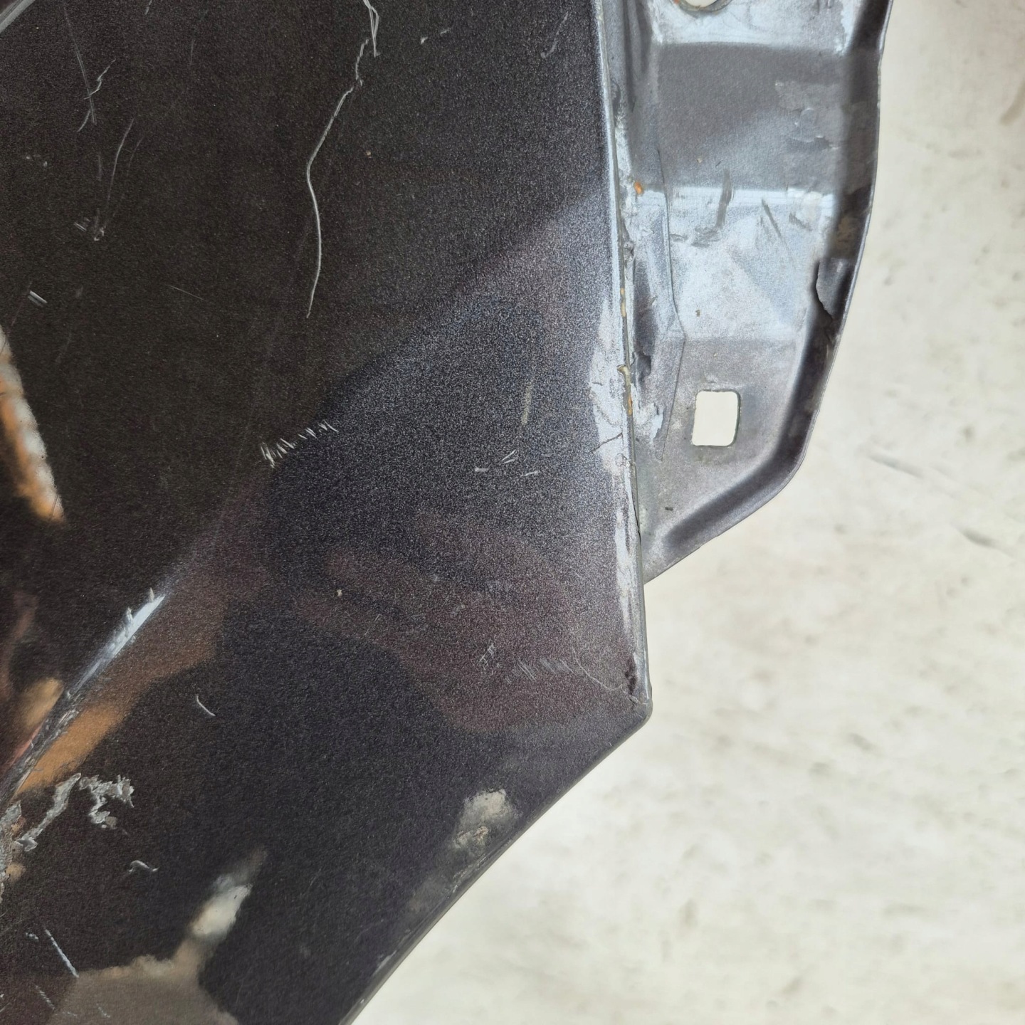 TOYOTA AURIS and 1 06-09 fender right front front