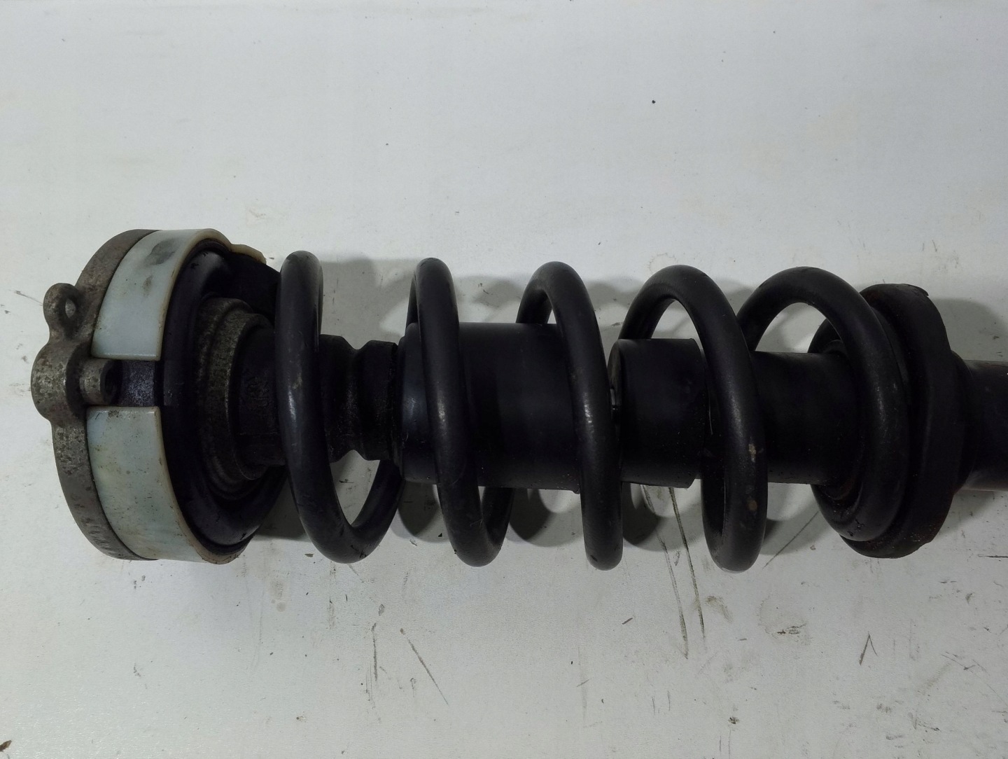 Audi Q5 80A shock absorber front right 4M0413037N (F338)
