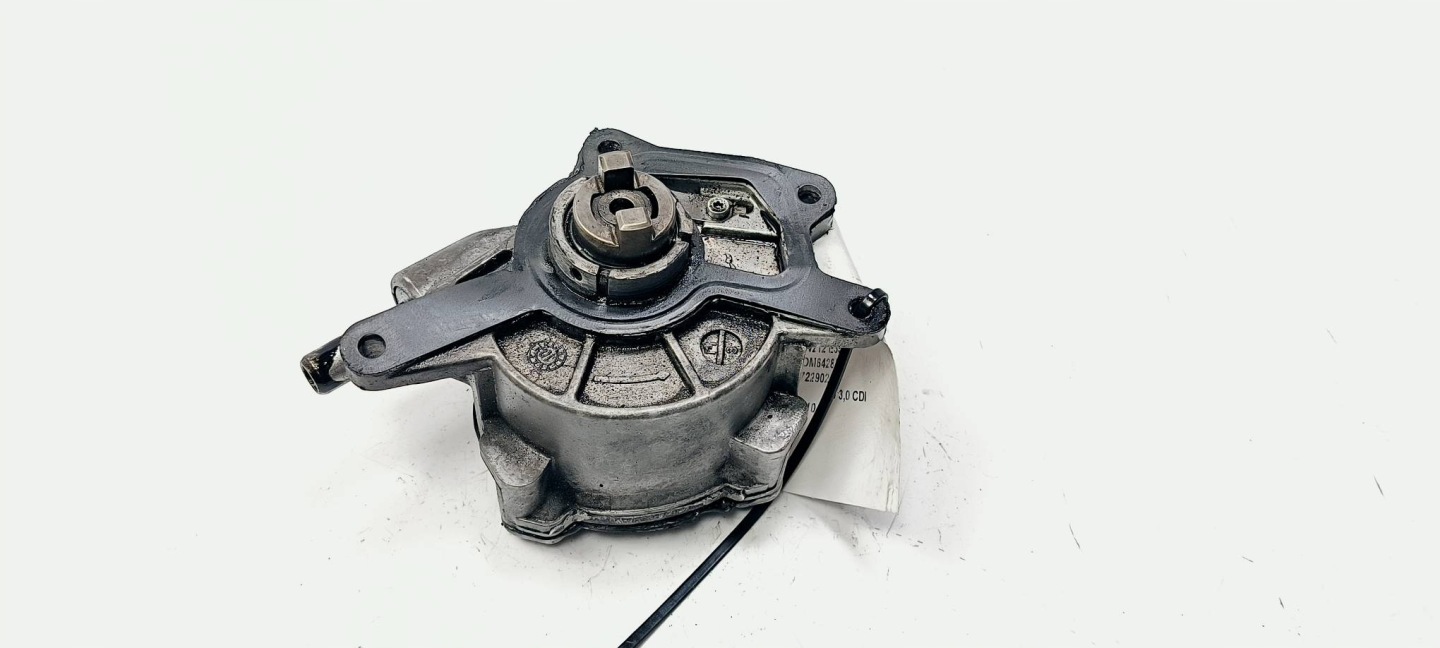 Pumpe VACUM A6422300165 MERCDES-BENZ W212 E350