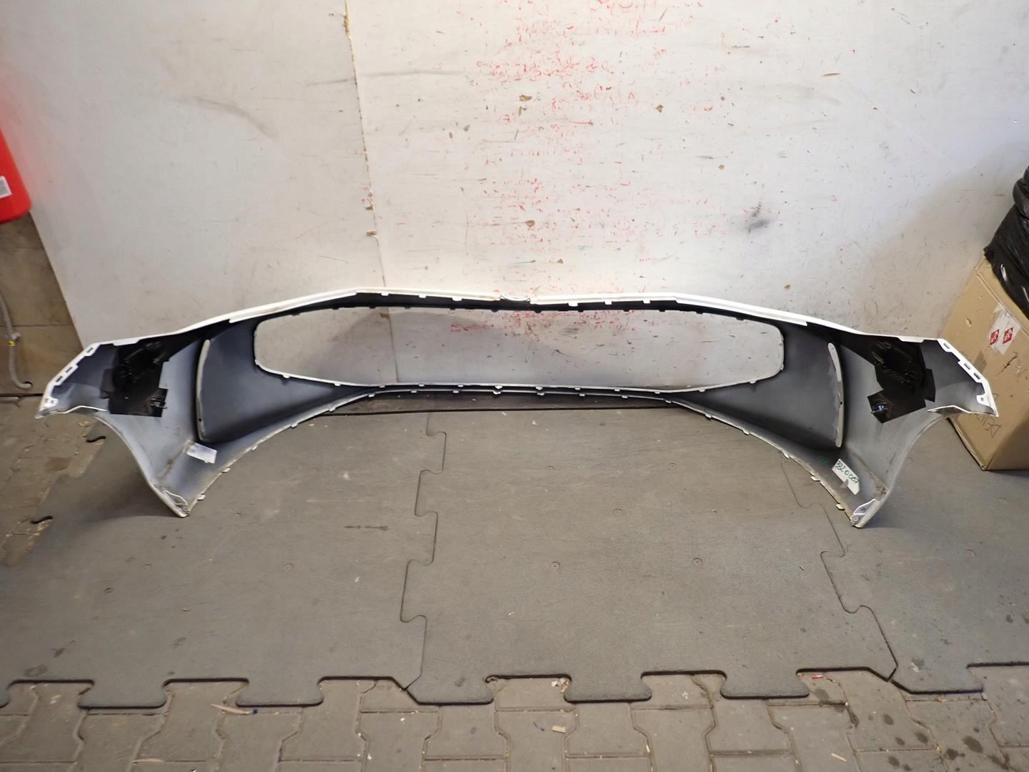 branik prednji dio prednji VW PASSAT B9 2023- 3J0807221A