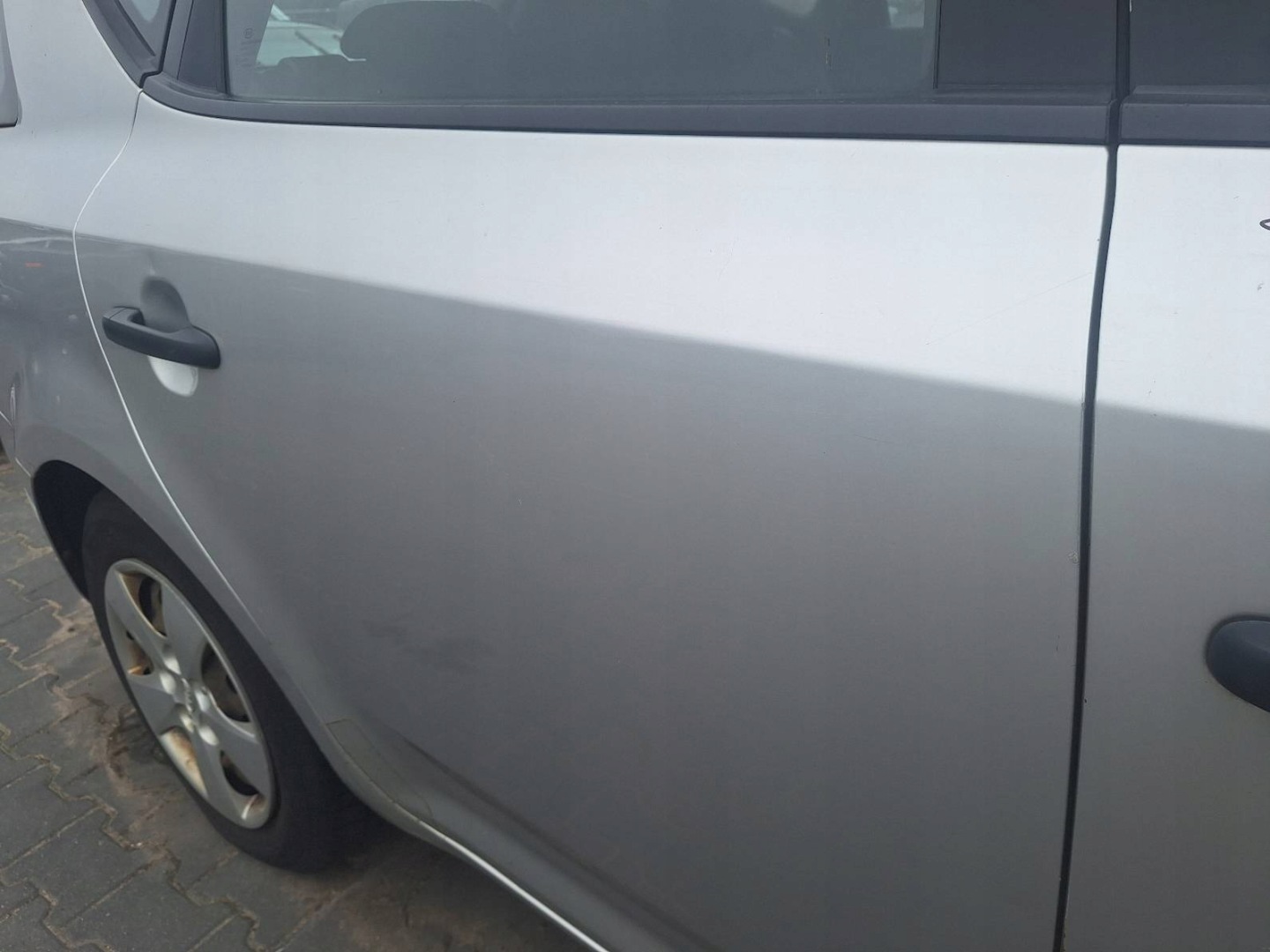 door complete right rear part KIA CEED and 9S KOMBI