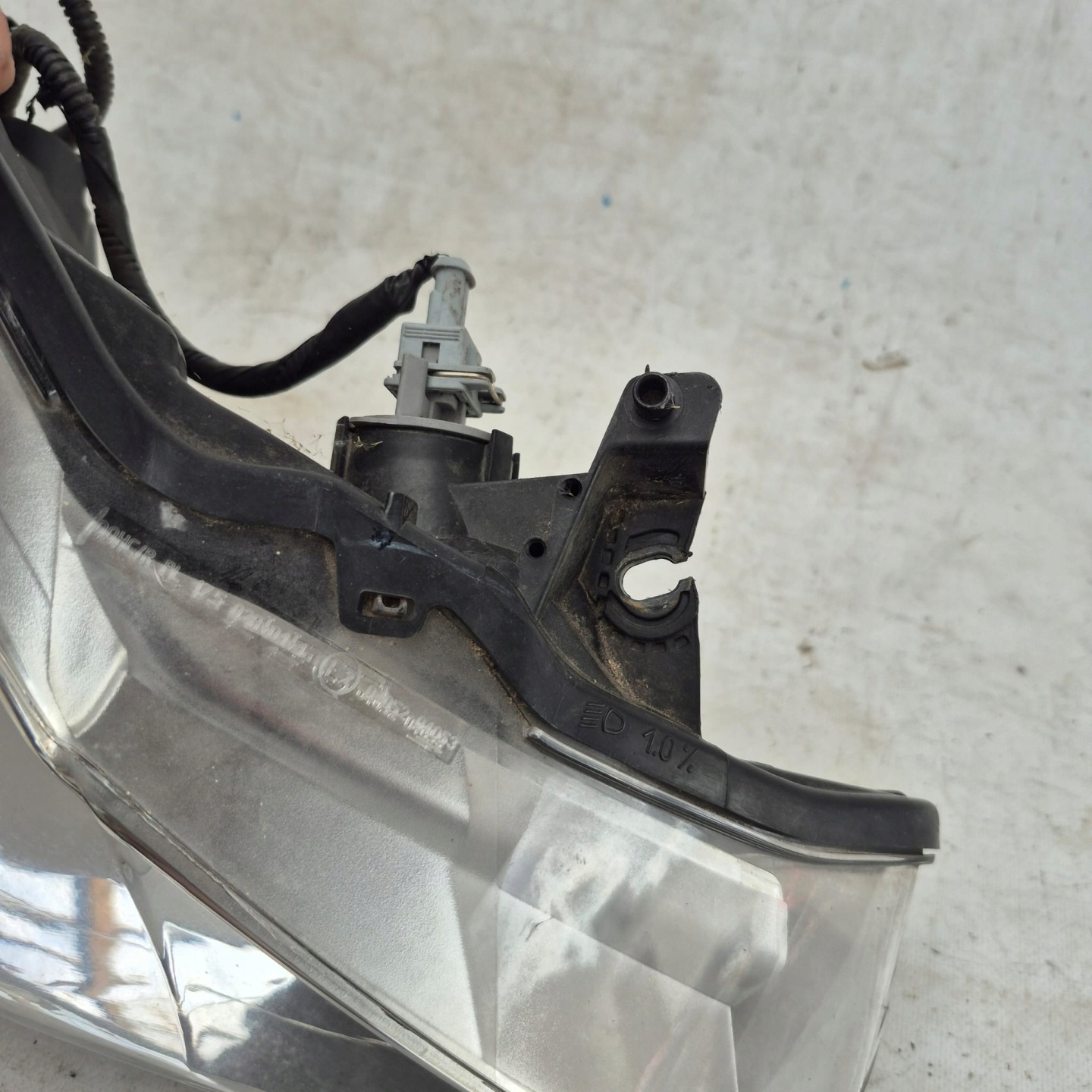 PEUGEOT 107 LIFT 08- light right front front 81110-0H110