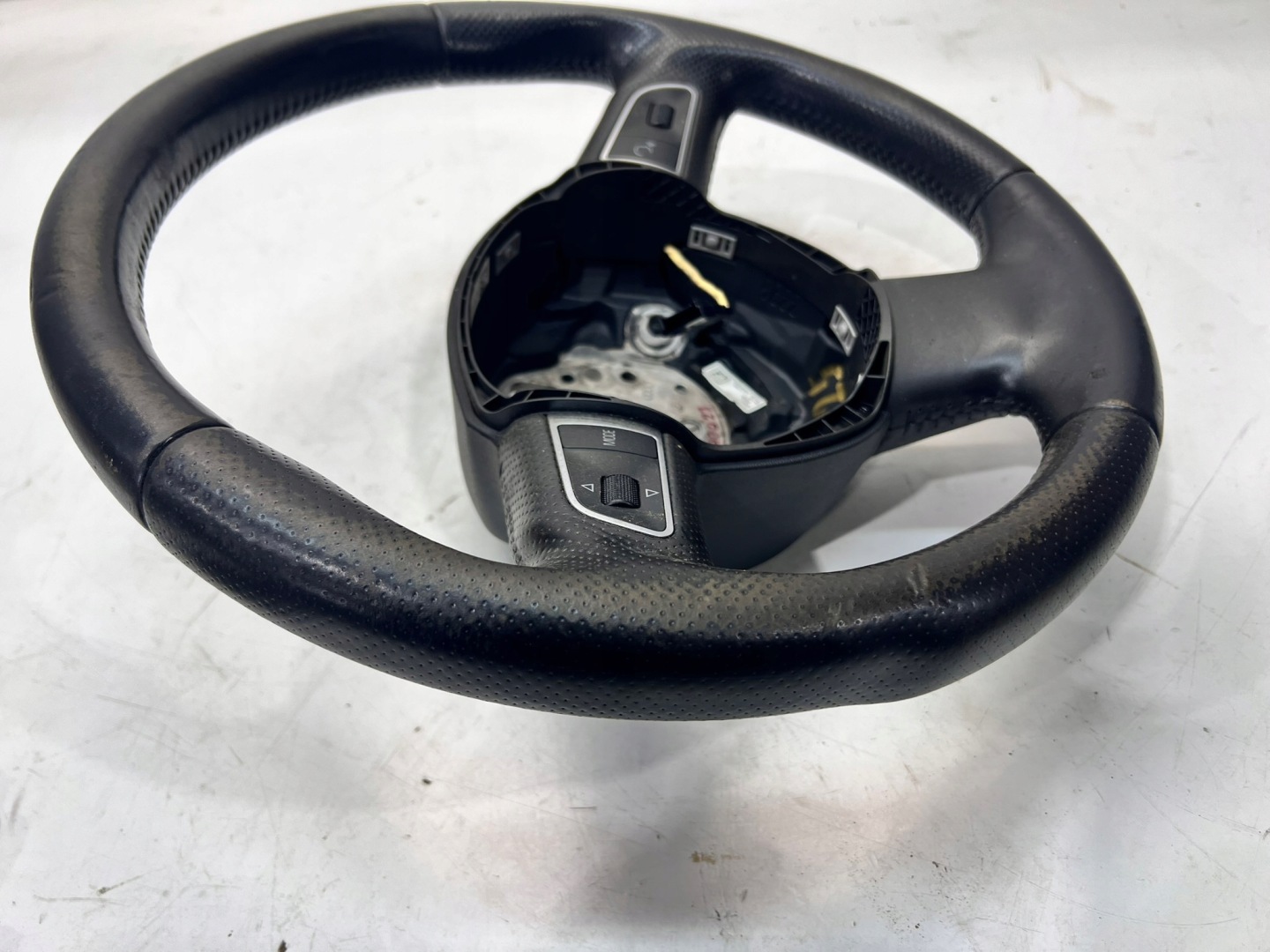 lenkrad Leder MULTIFUNKCJA AUDI A6 C6 A8 D3 LIFT 4E0419091DA TNA 2/25