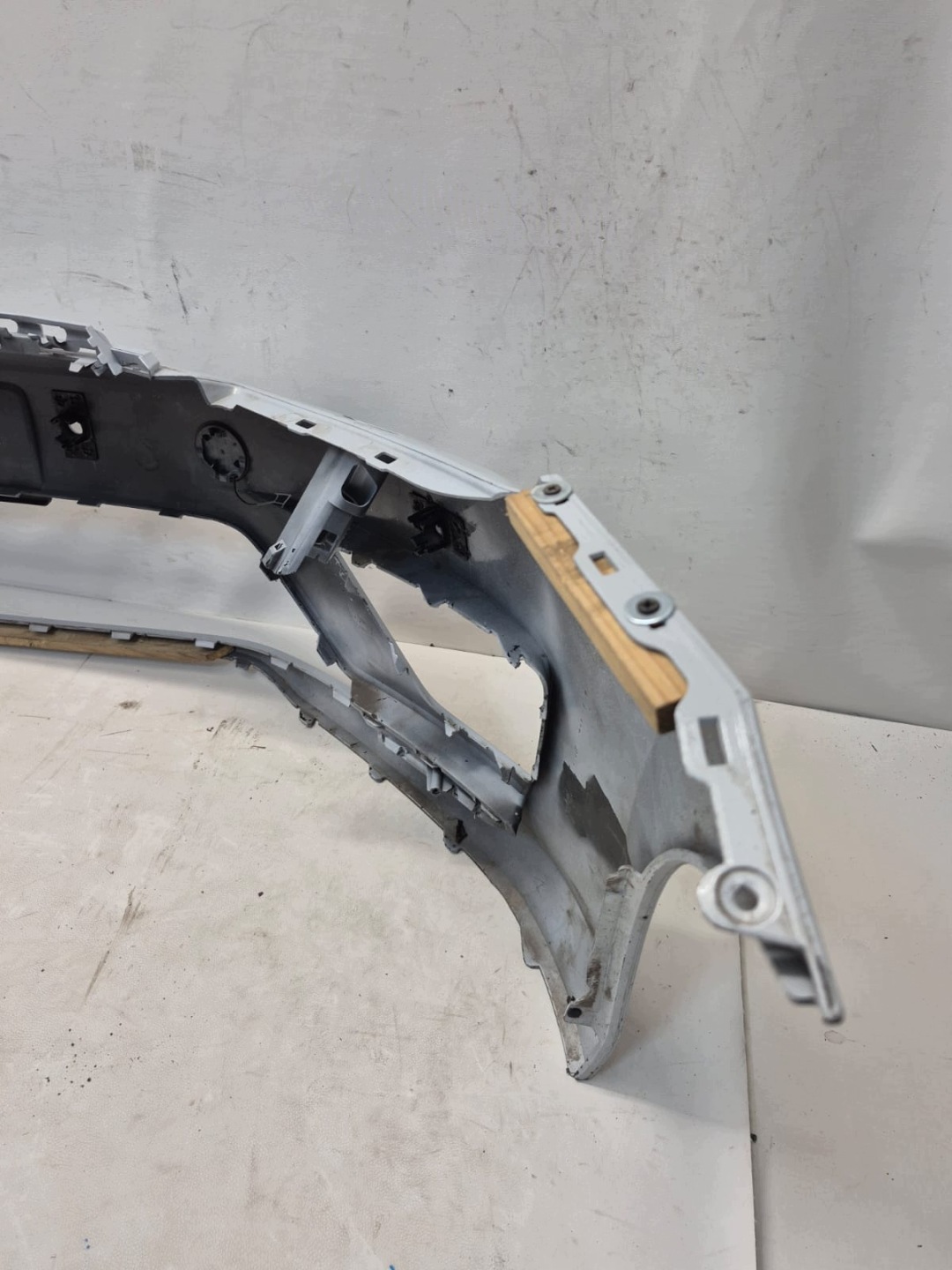 VW GOLF SPORTSVAN 14-18 bumper front front washer 4XPDC