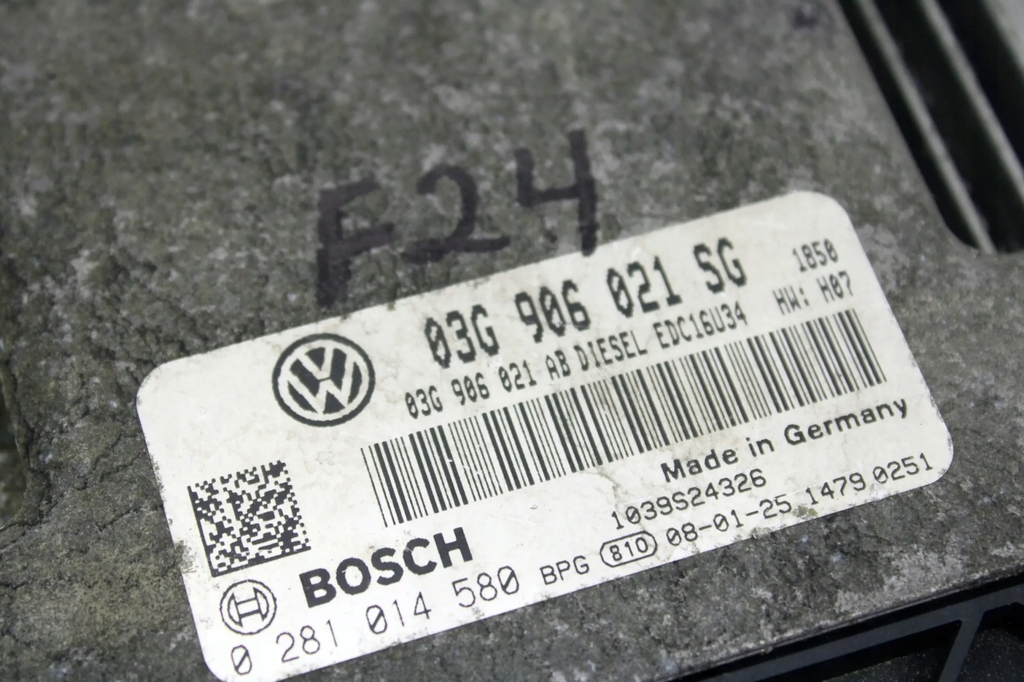 SEAT LEON II computer control unit of the engine 2.0 TDI 03G906021SG 0281014580