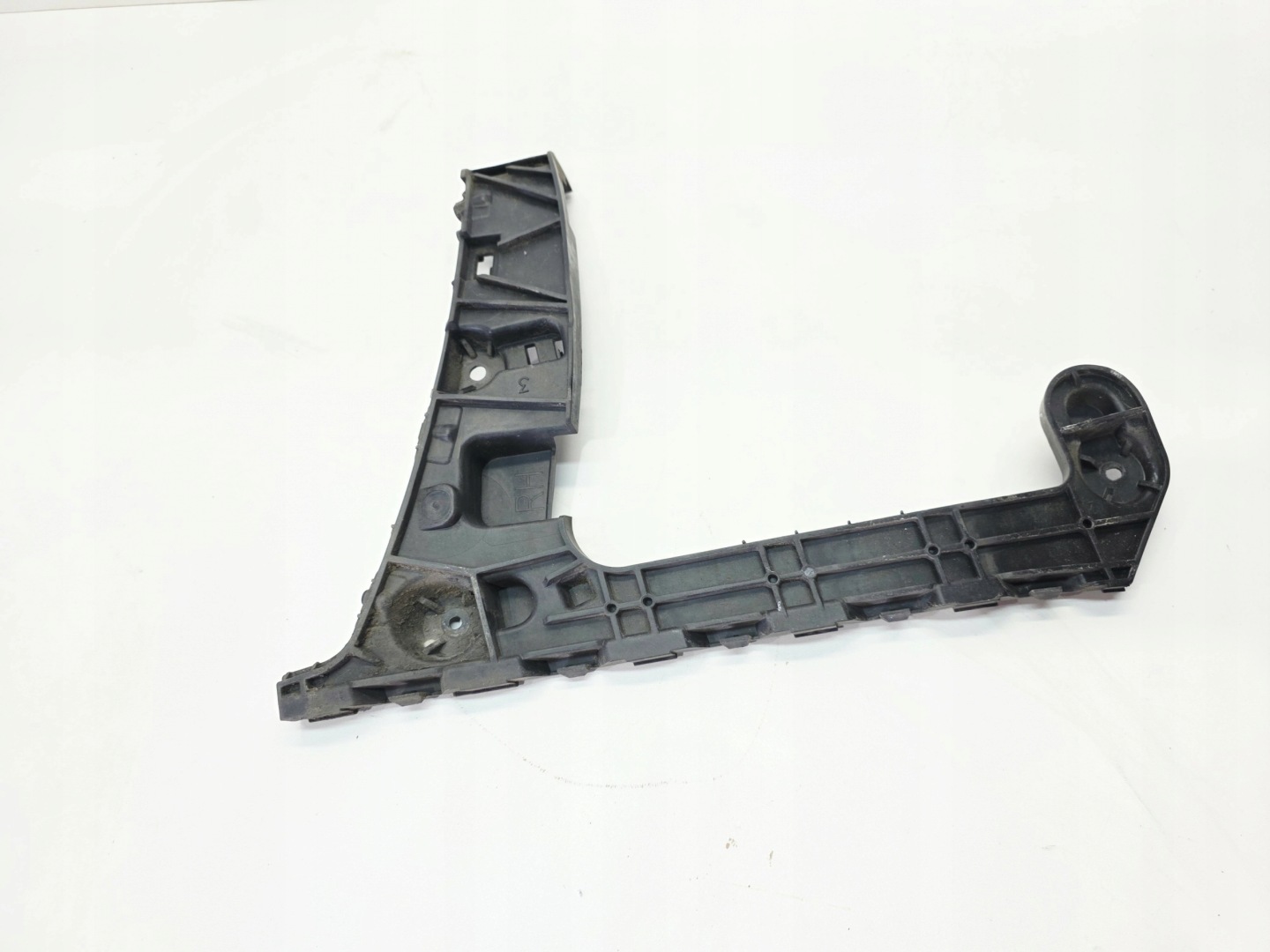 Support Support plaque Pare choc Droite Arrière AUDI A4 B9 AVANT 8W9807454