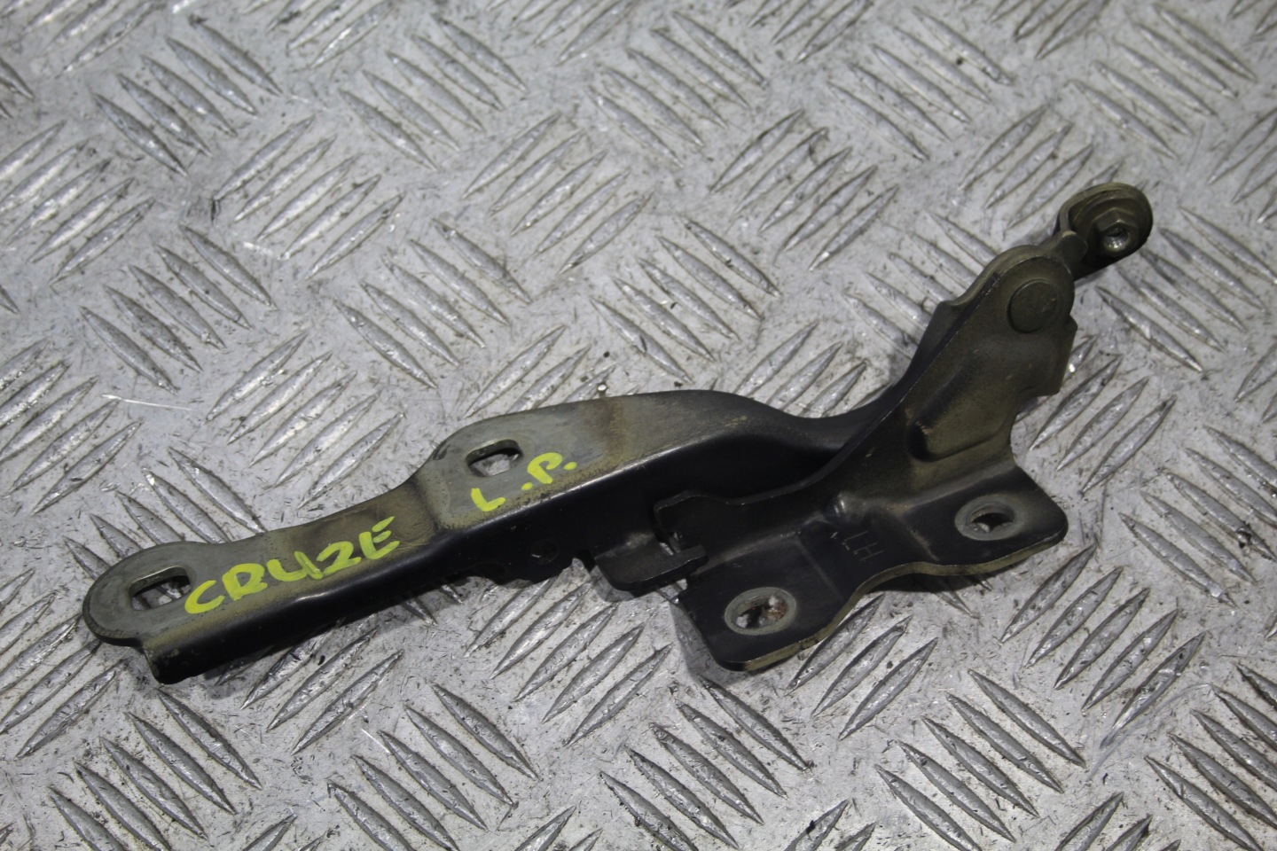 hinge bonnets left front CHEVROLET CRUZE