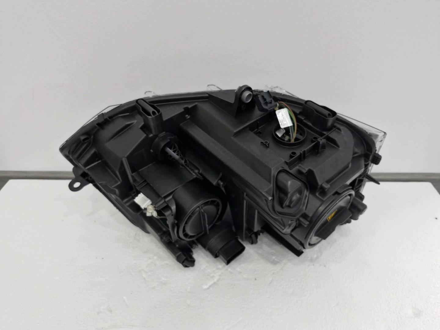light left VW T5 LIFT Bi-Xenon LED new