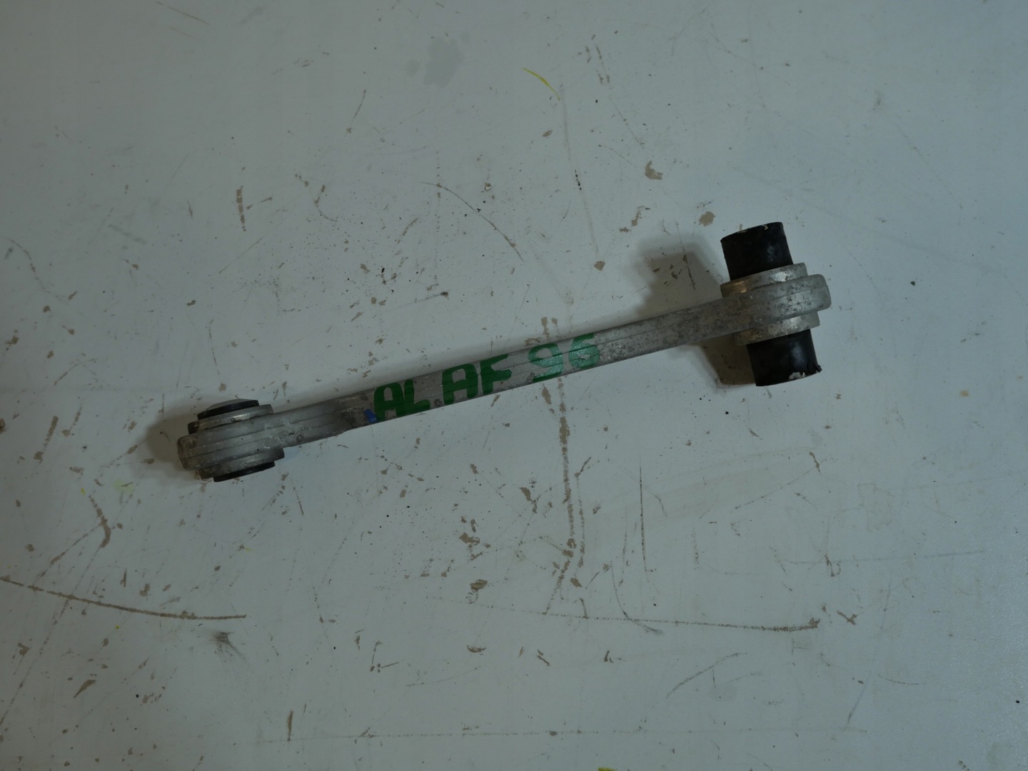 Querlenker heck MERCEDES 20402