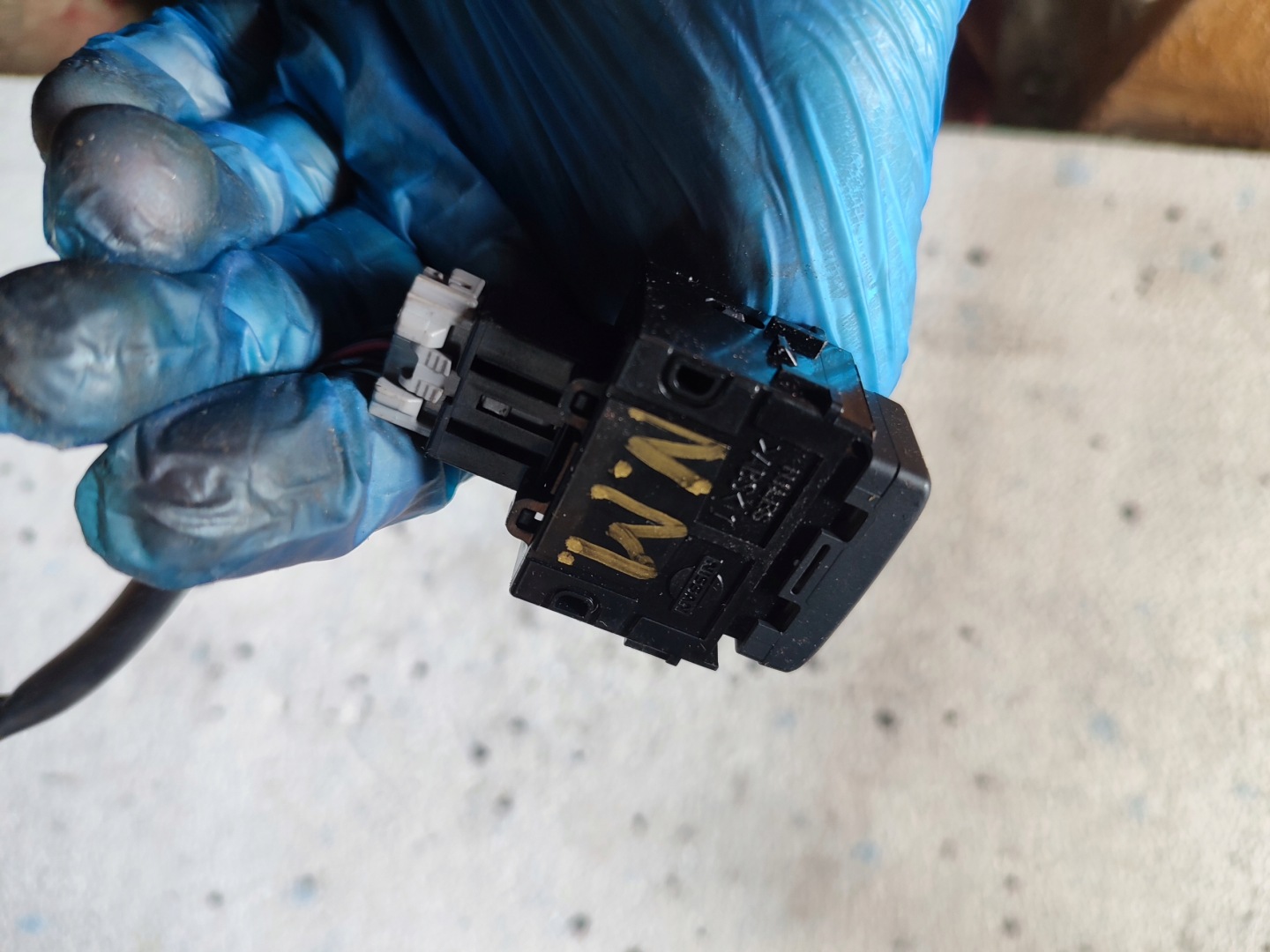 button switch ESP NISSAN MURANO Z50