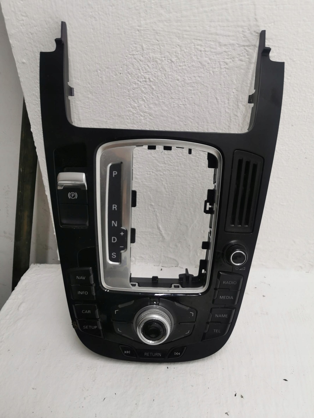 control panel MMI AUDI A4 B8 8T0919609F 07-15