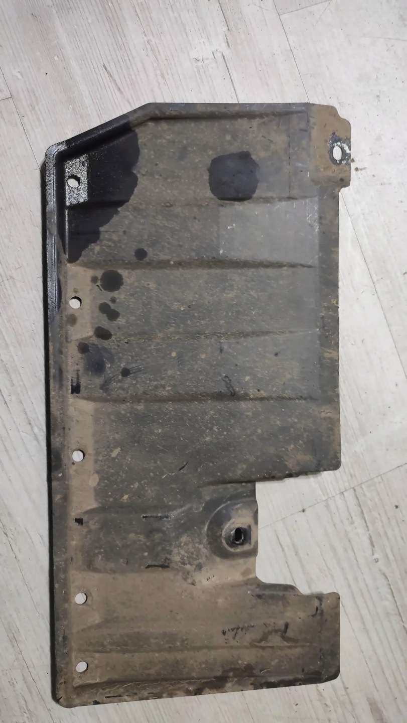 Mitsubishi ASX 18r. 1.6DiD rear part side right cover chassis