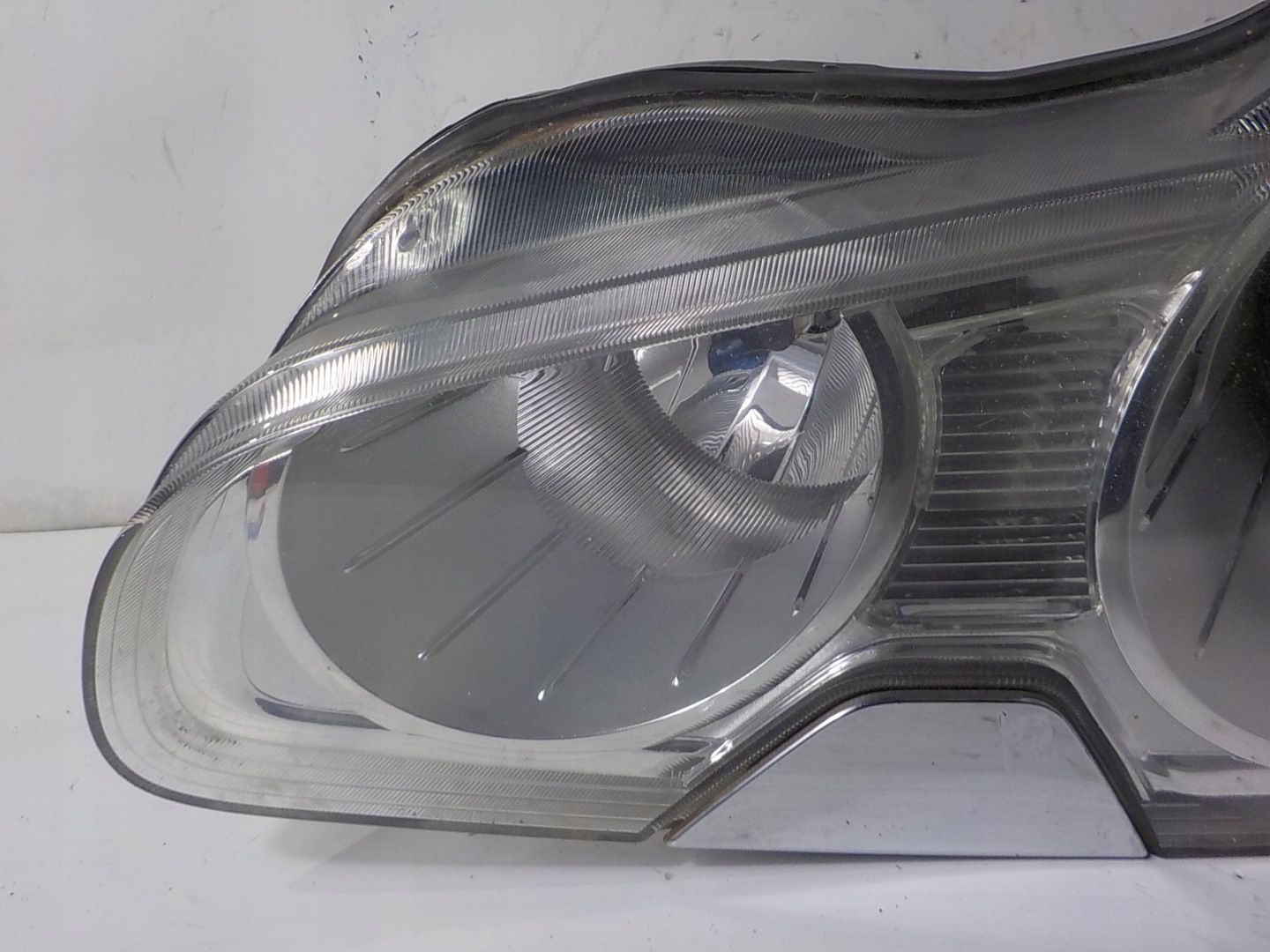 JAGUAR XF X250 XENON light left front front UK