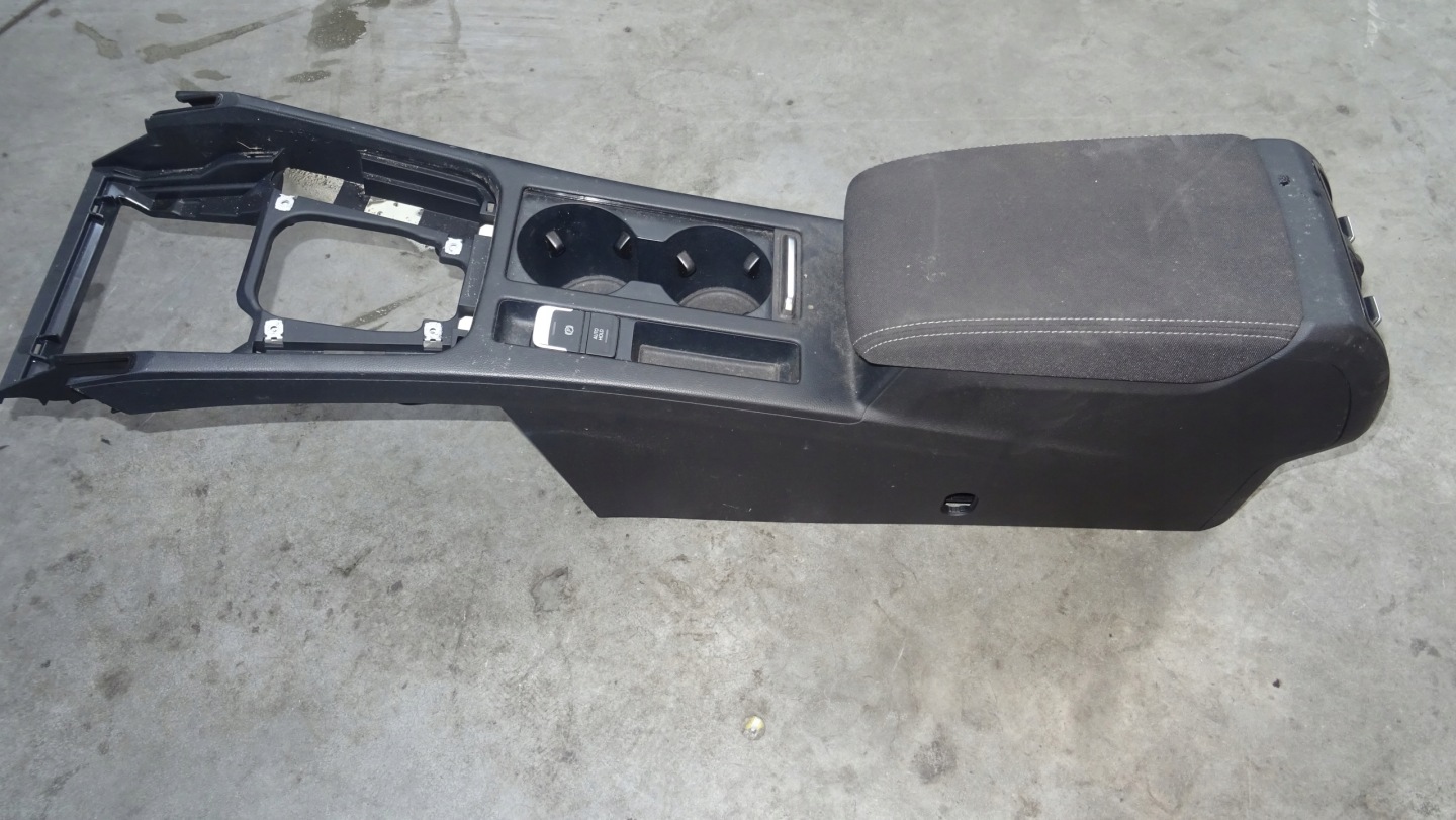 Tunel central Vw Passat B8 3G2863241C NR M894