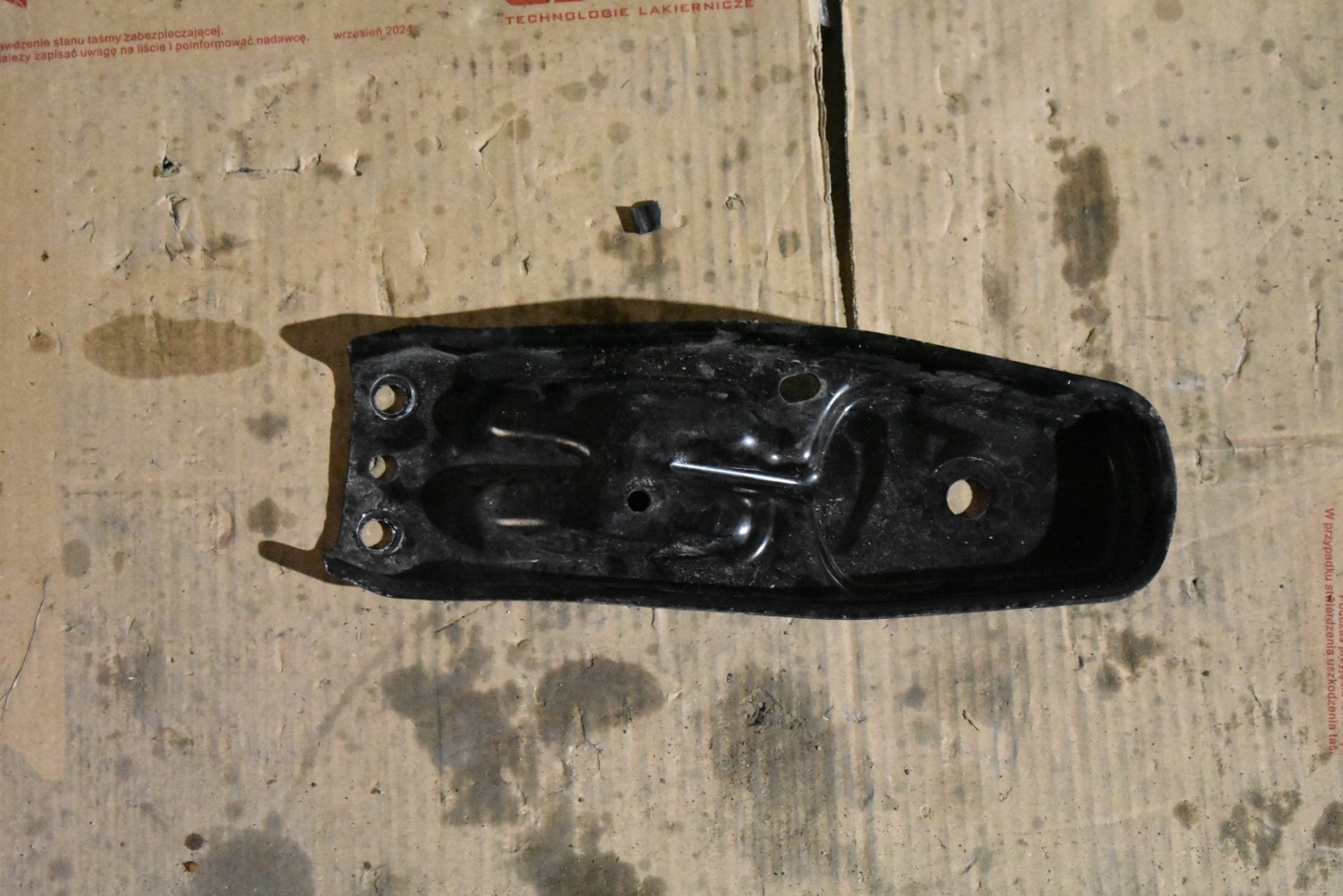 IDEALNY console holder left MERCEDES W167 1