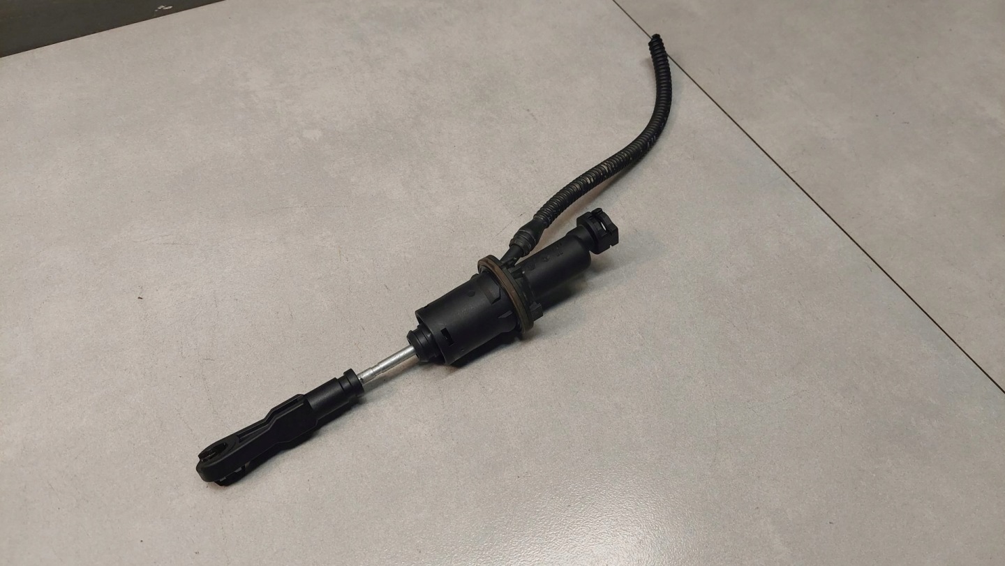 Pompa WYSPRZEGLIKA CITROEN C5 e FL 2.2 HDI