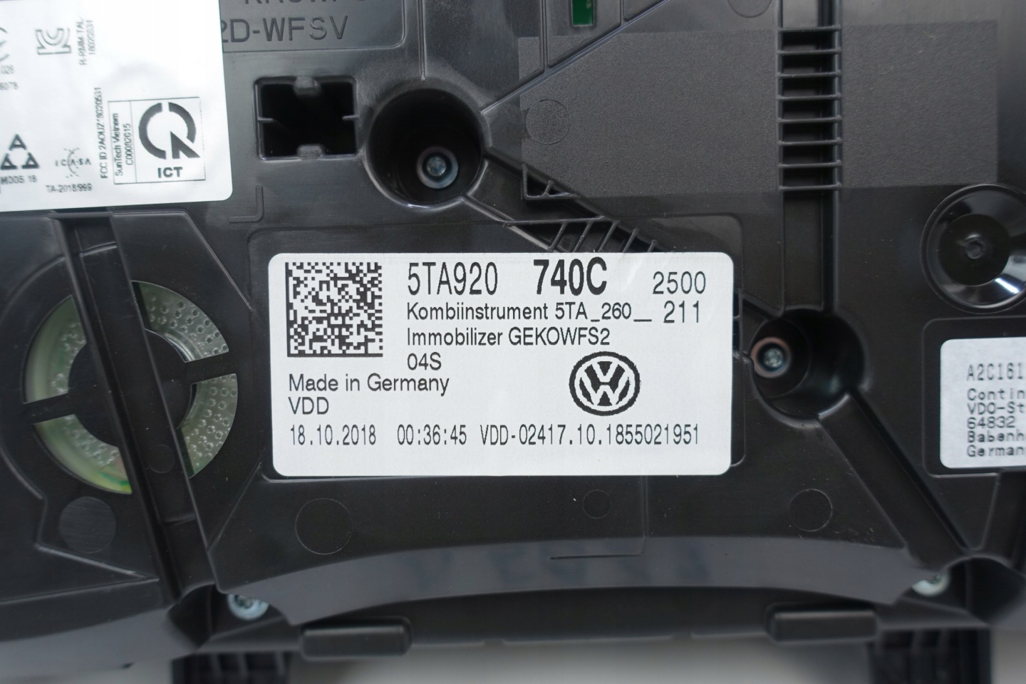 dials dials VW TOURAN III 5TA 48690K 5TA920740C
