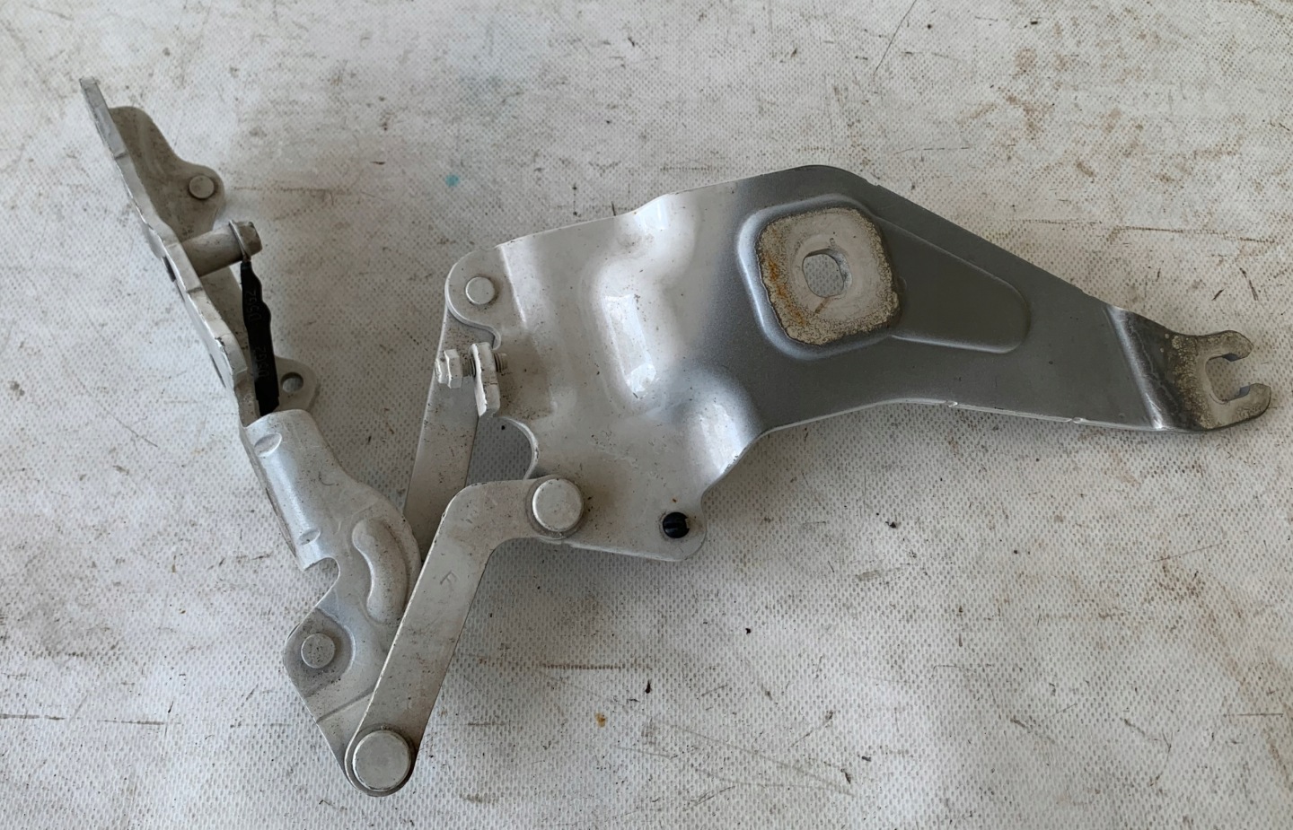 hinge bonnets right BMW X5 E70 X6 E71 7208628