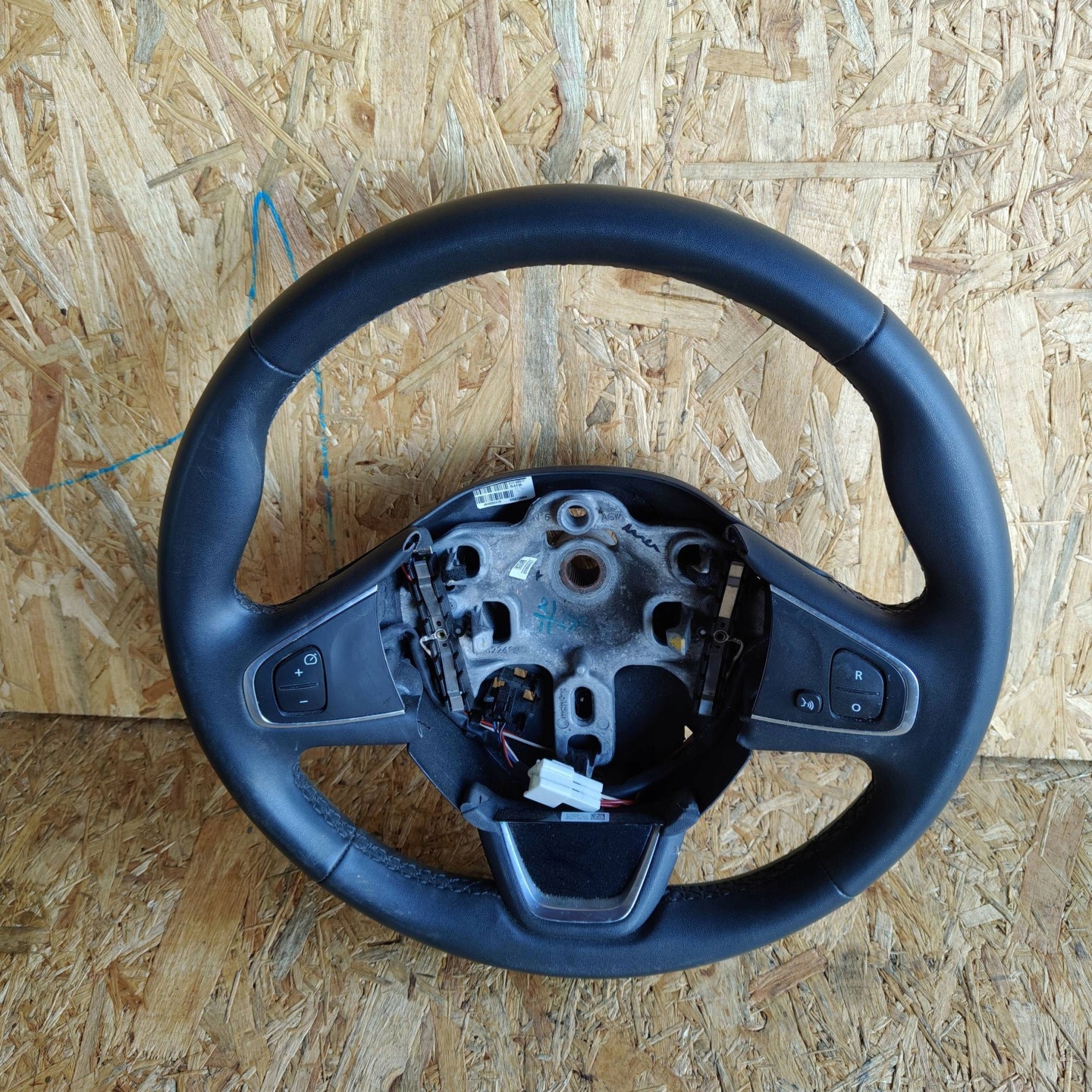 lenkrad Renault Clio IV 484005241R