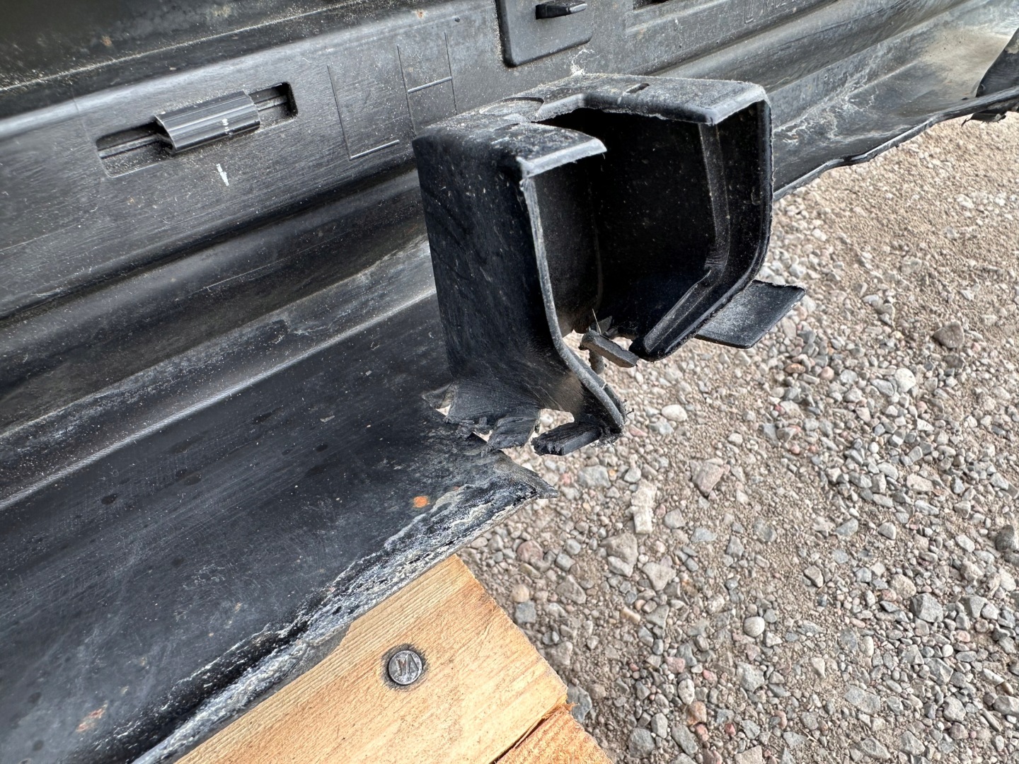 moulding threshold side threshold left left Lincoln Continental 2016+
