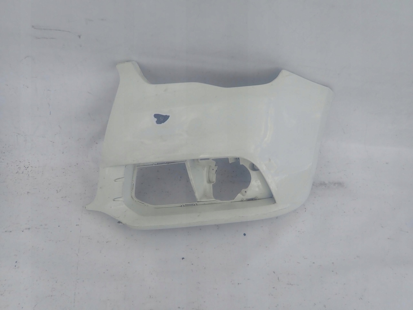 AUDI A1 10-14 BOK left of a bumper left front