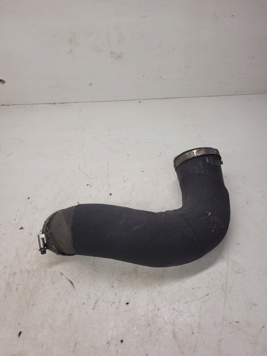 trouba hadice intercoolera AUDI A6 C7 3.0 4G0145709N