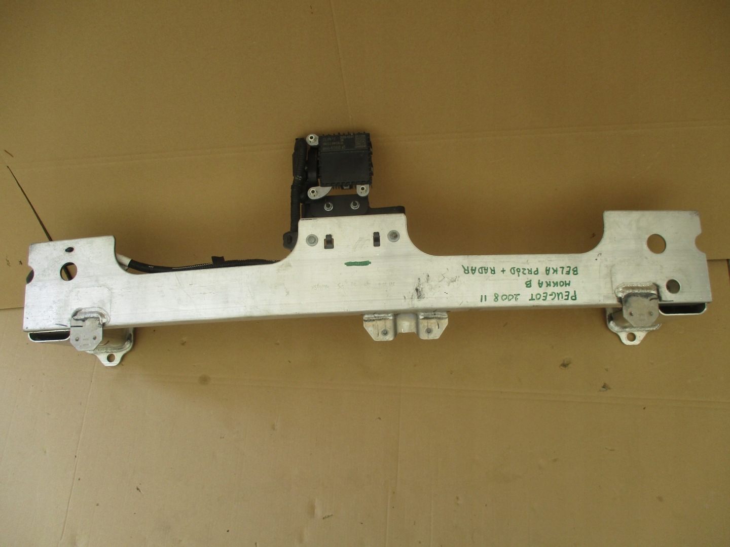 sider front Peugeot 2008 II Mokka B 9826115680