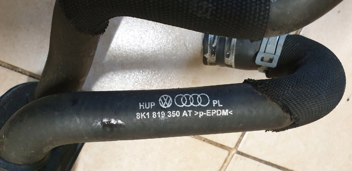 prijenos cijev crijevo vode AUDI A4 B8 8K A5 8T 2.0 TFSI OE