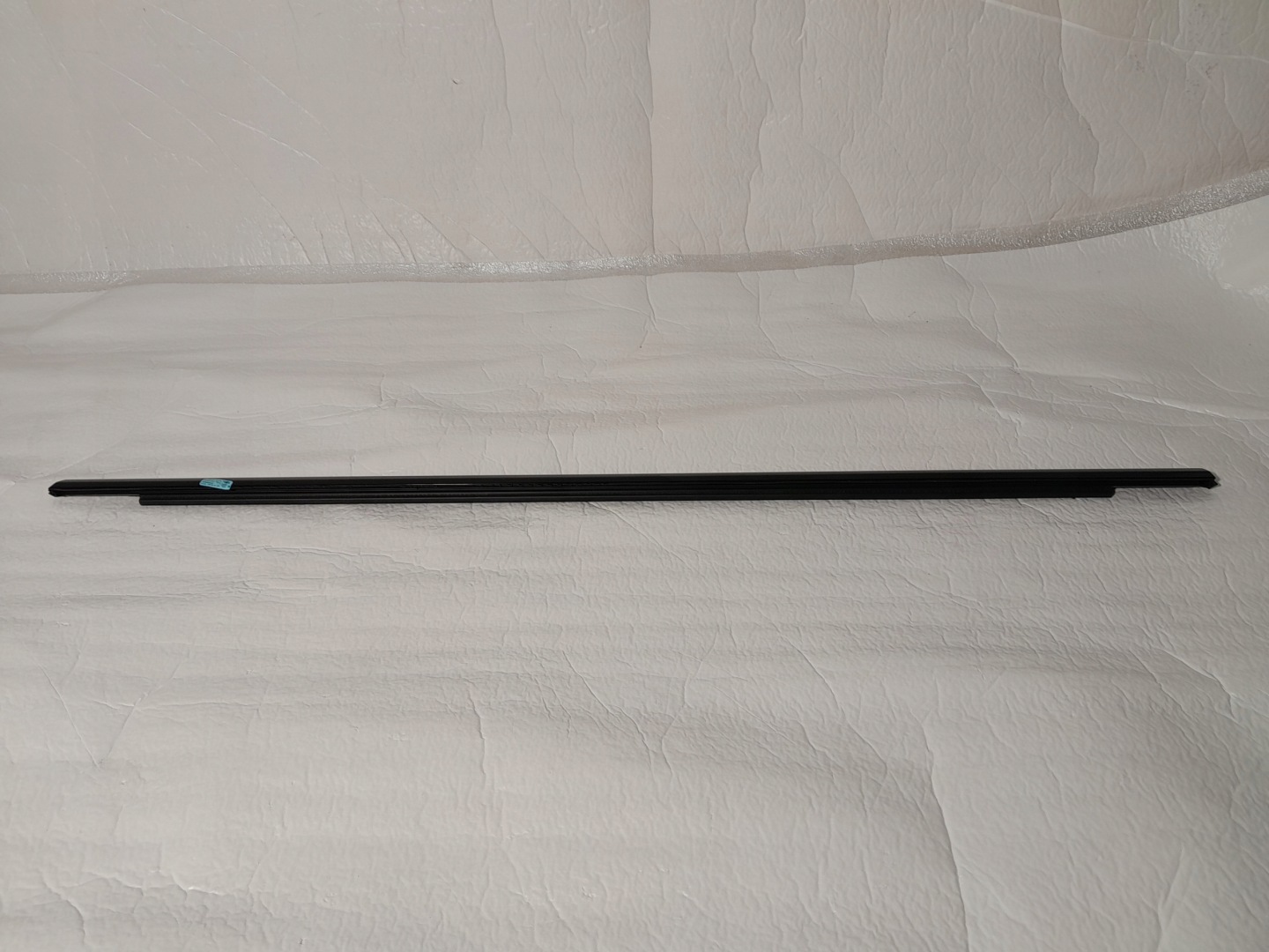 AUDI Q8 4M moulding dust door 4M8837476C